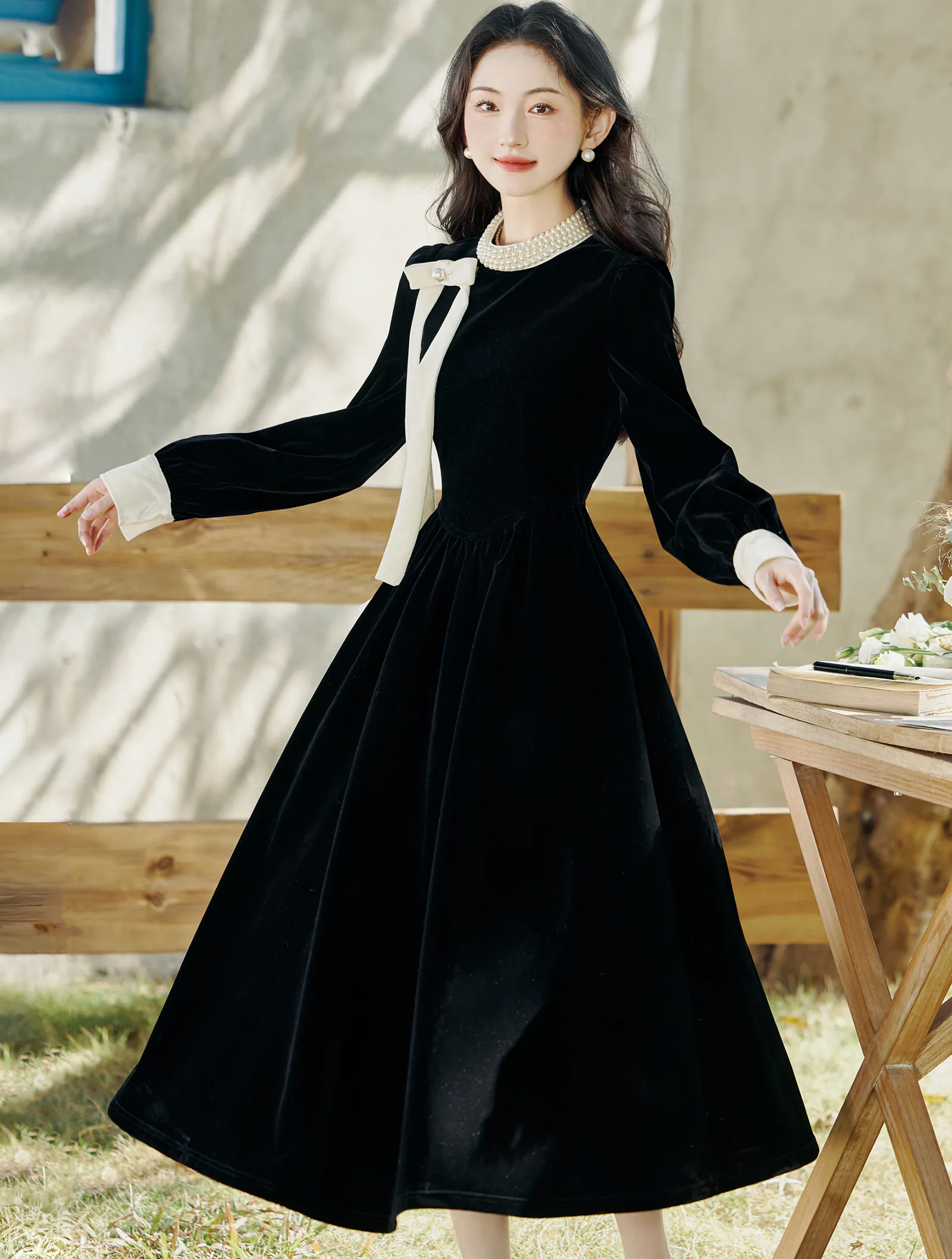 A Line French Retro Black Long Sleeve Velvet Fall Winter Casual Dress01