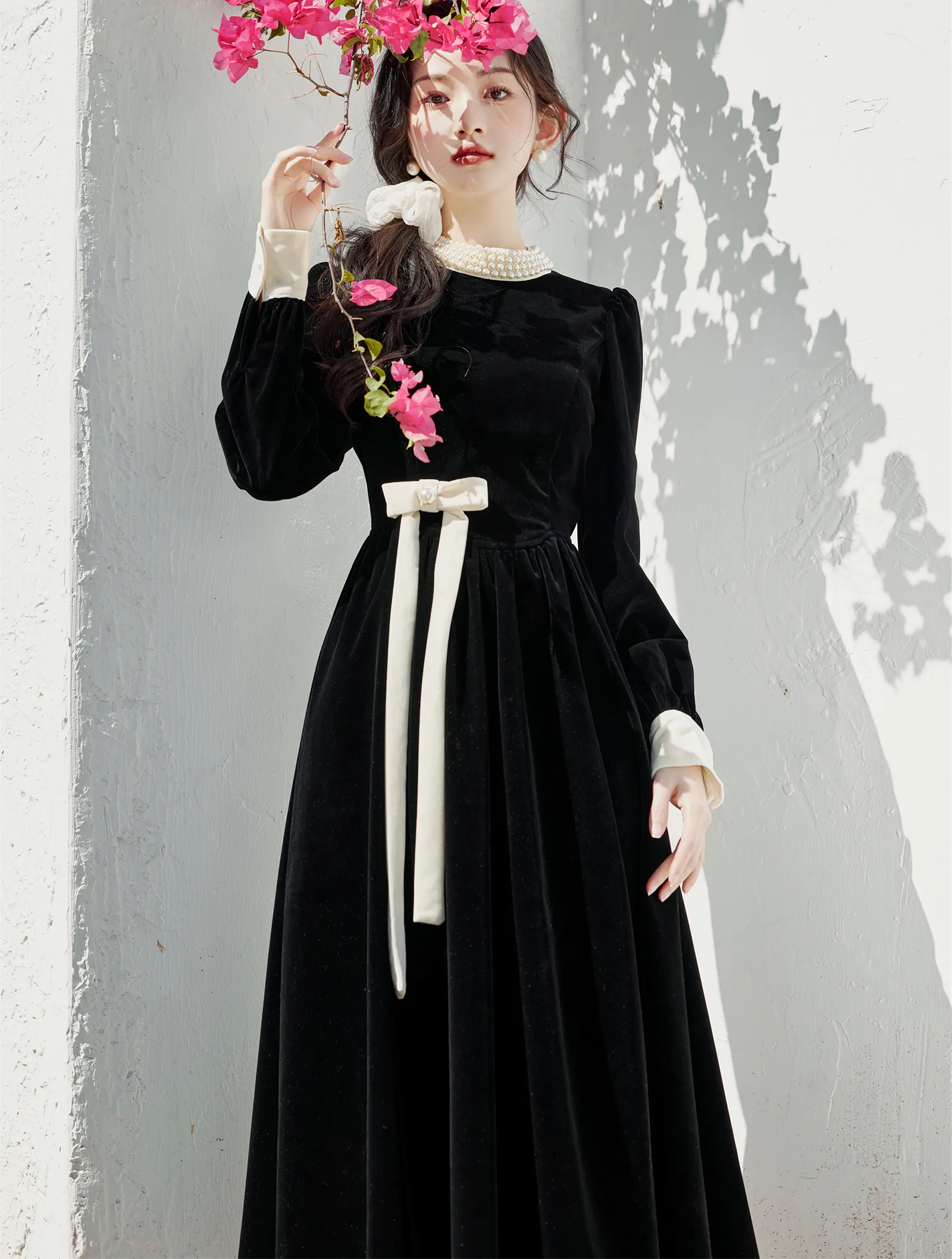A Line French Retro Black Long Sleeve Velvet Fall Winter Casual Dress02