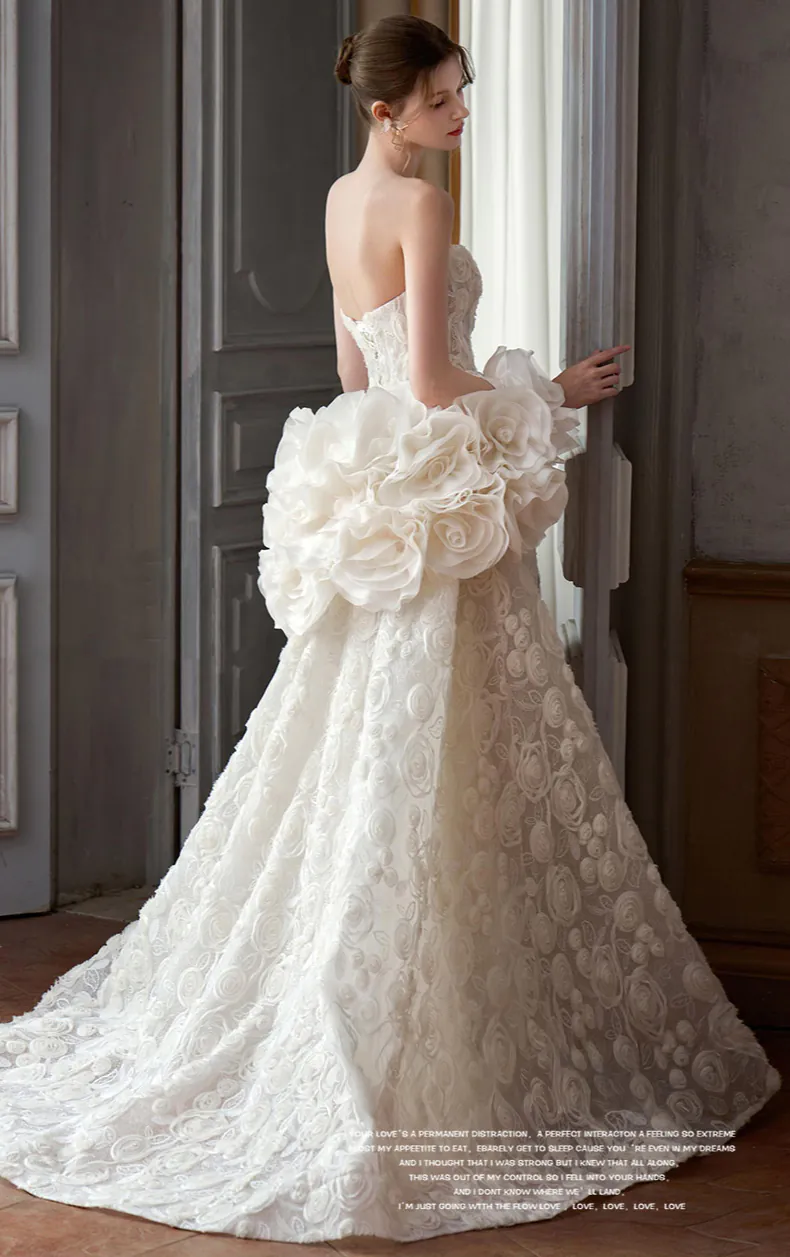 Romantic-A-Line-Couture-Organza-3D-Floral-White-Prom-Dress-Bridal-Gown09