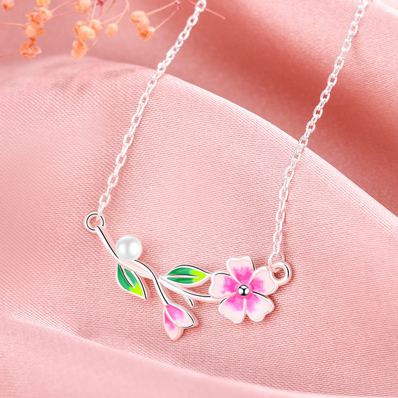 Elegant Delicate 925 Sterling Silver Lucky Flower Necklaces for Women02