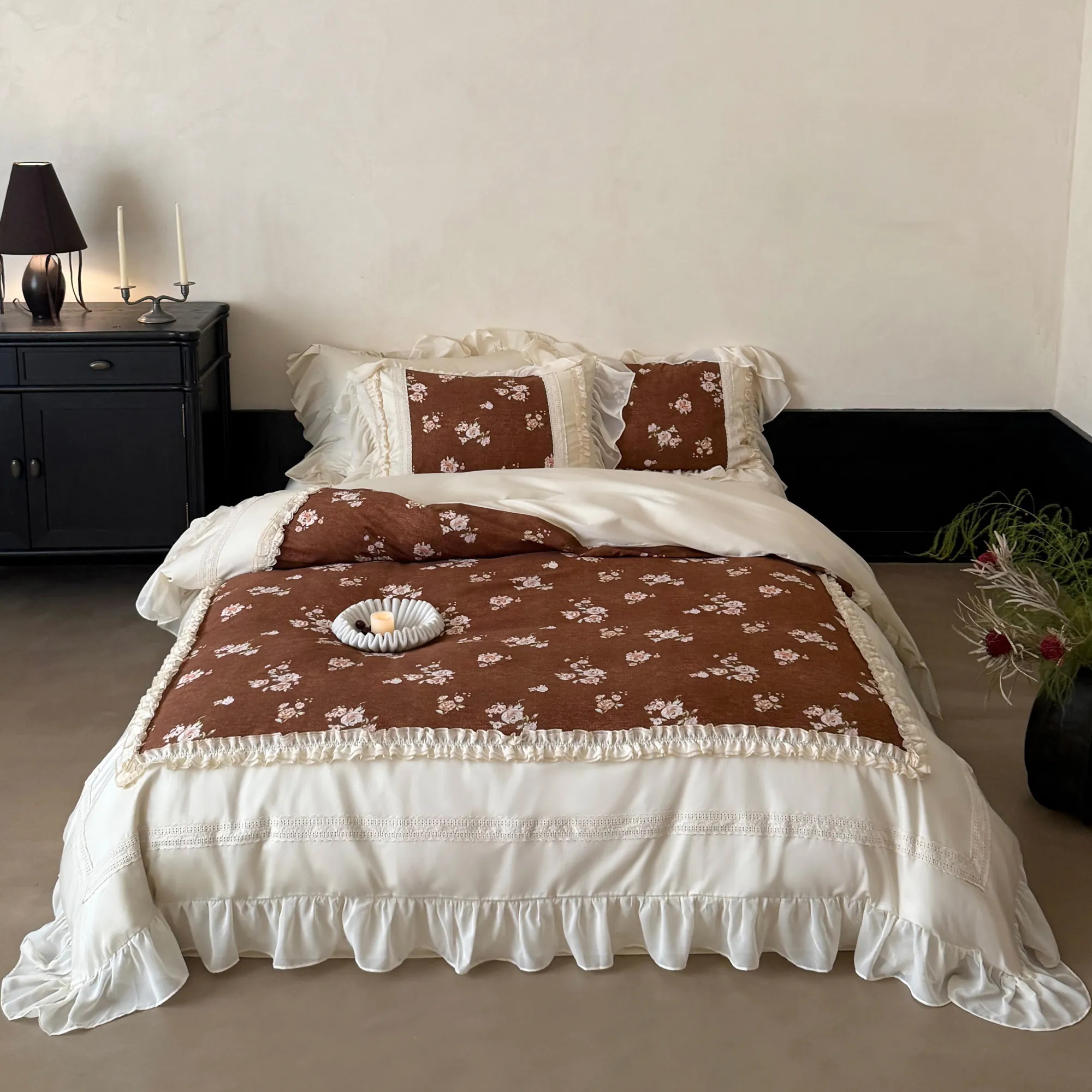 Victorian Country Ruffle Edge 100S Long Staple Cotton Floral Duvet Cover Set01