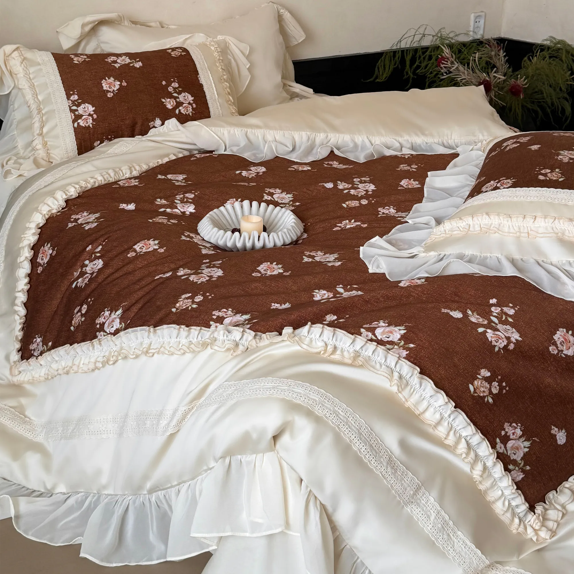 Victorian Country Ruffle Edge 100S Long-Staple Cotton Floral Duvet Cover Set06 Victorian Country Ruffle Edge 100S Long Staple Cotton Floral Duvet Cover Set06