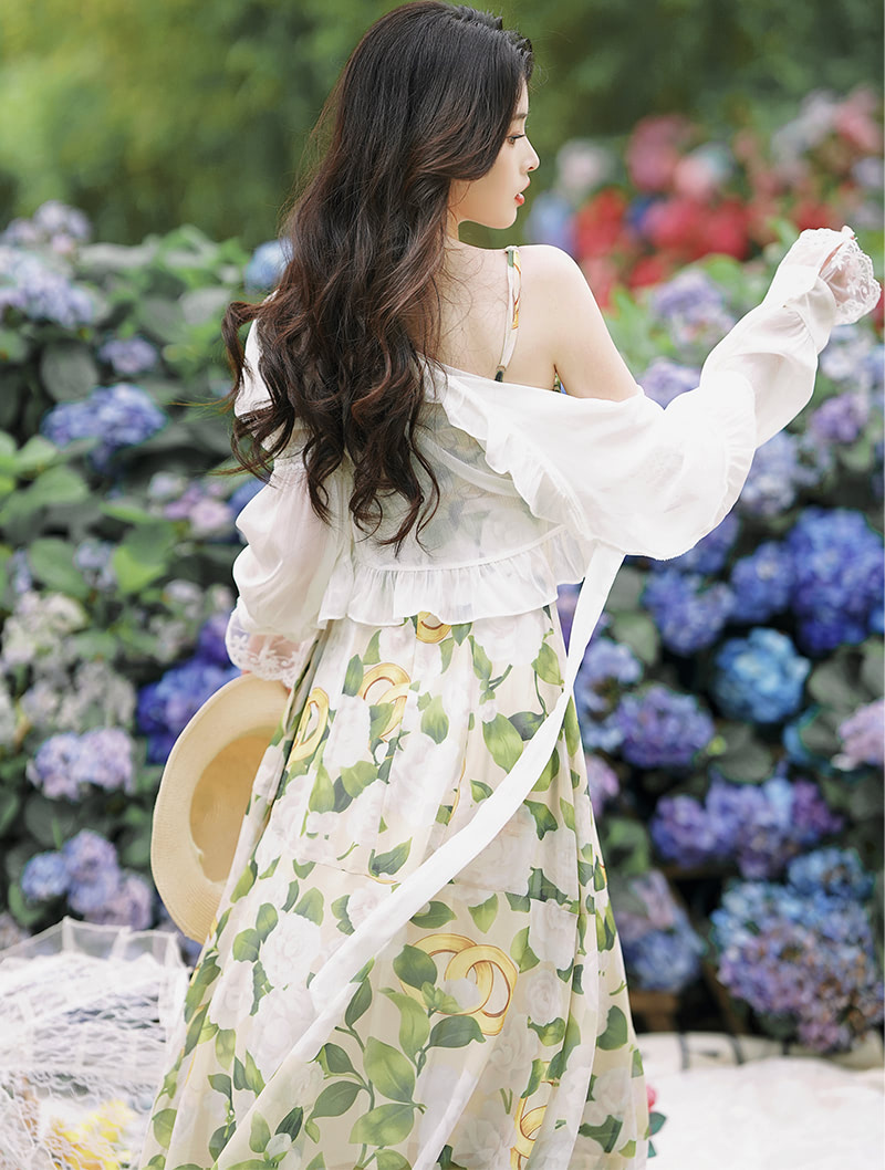 Romantic Vintage Floral Print Slip Dress with Lace Trim Sleeve Cardigan Set05
