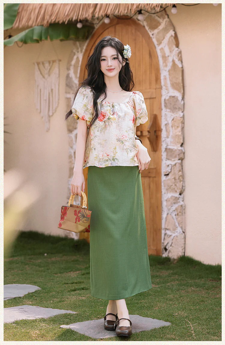 Vintage-Floral-Puff-Sleeve-Square-Neck-Blouse-with-Olive-Green-Skirt-Set07