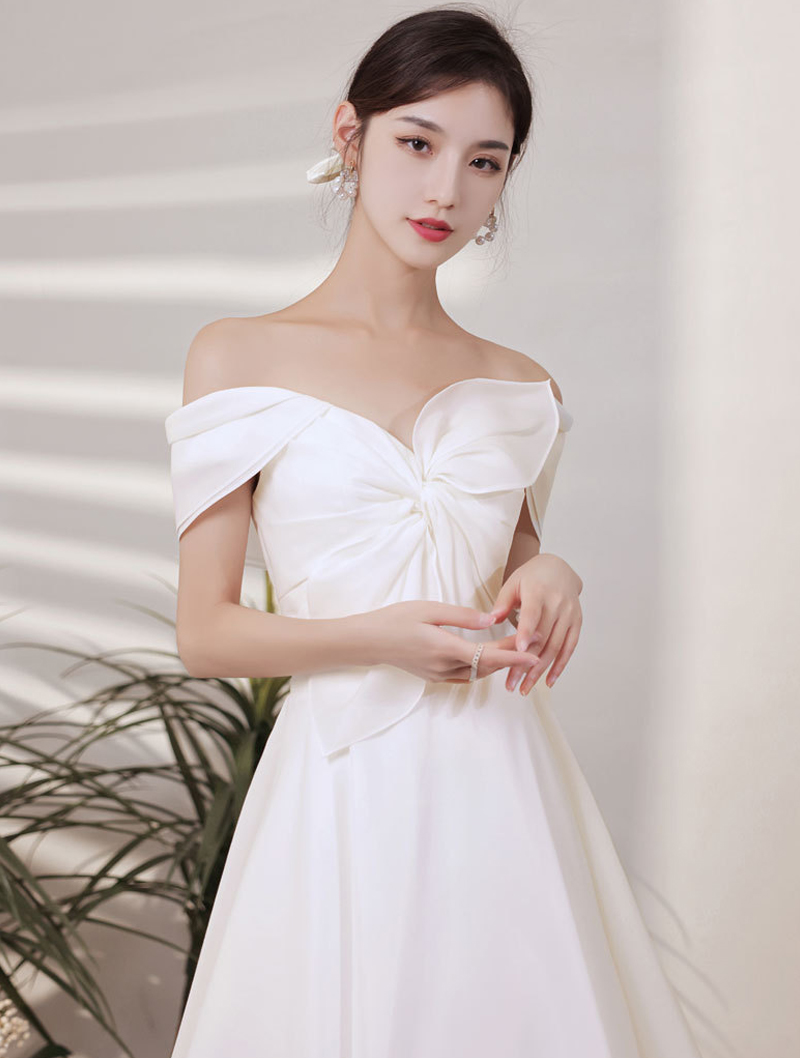 Elegant French Romance White Wedding Enevning Formal Dress02