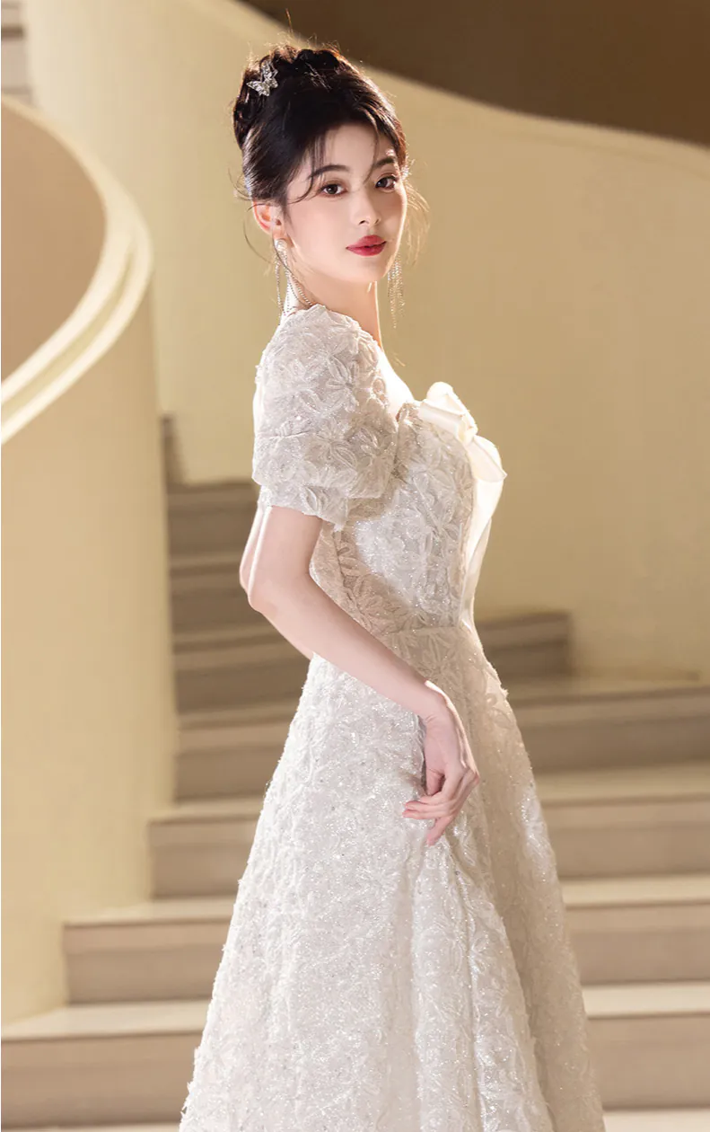 Vintage-Intricate-Floral-Princess-Square-Neck-Evening-Dress-Banquet-Gown10