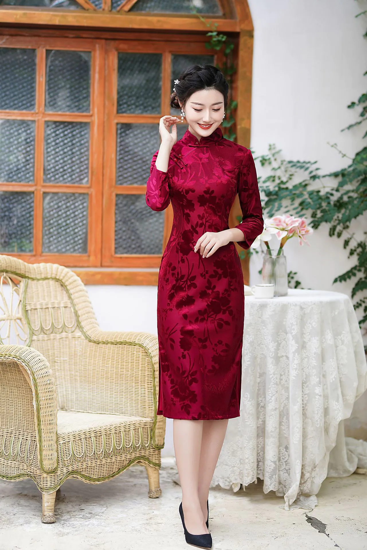 Ladies-Velvet-Jacquard-Improved-Long-Sleeve-Qipao-Cheongsam-Dress08