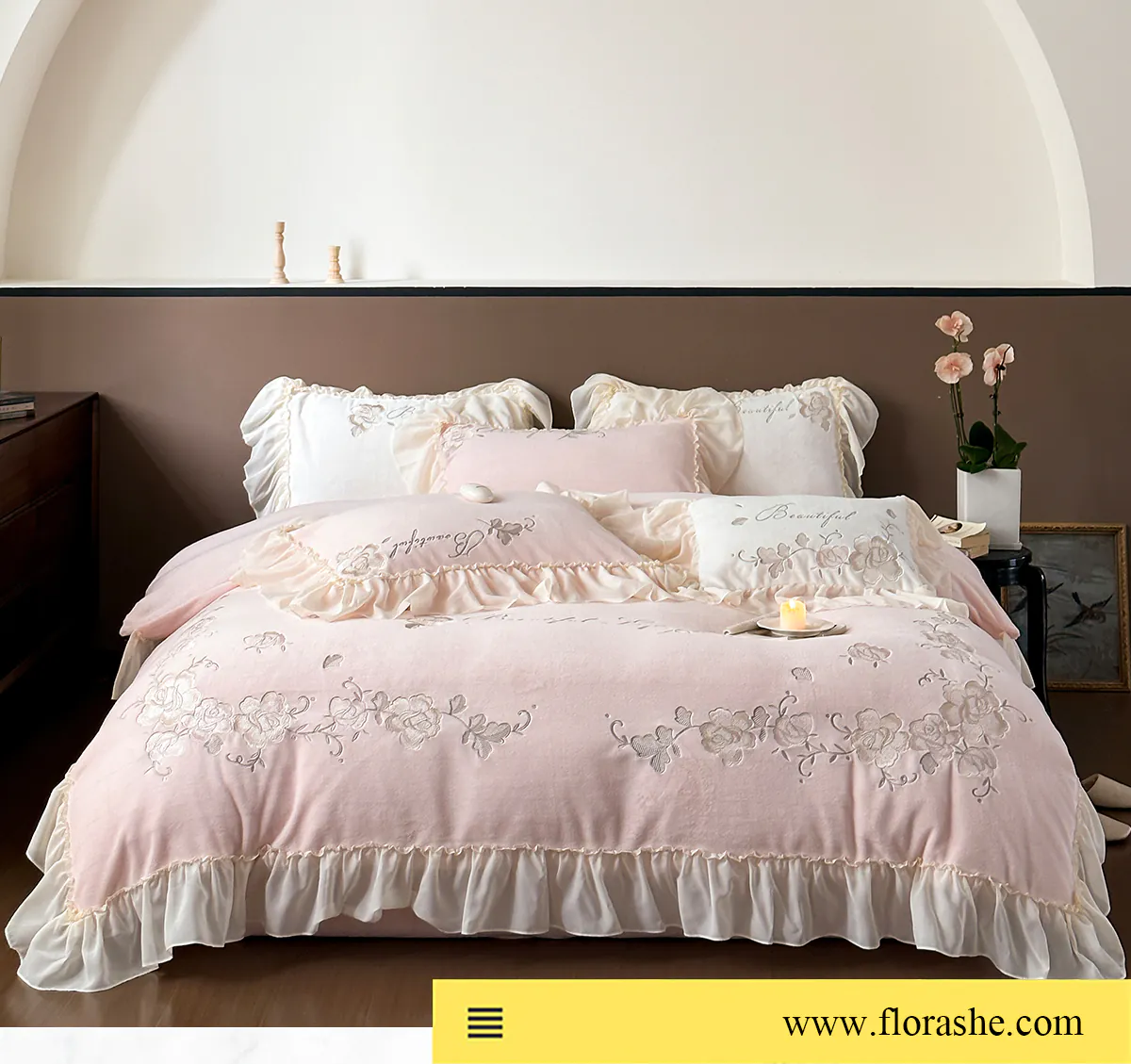 Aesthetic-Soft-Milk-Fiber-Duvet-Cover-Bed-Sheet-Pillowcases-4-Pcs-Set09