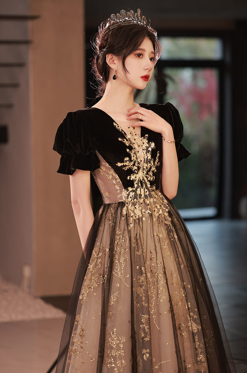 Dignified-Noble-Sequin-Black-Prom-Party-Banquet-Female-Formal-Dress07.jpg