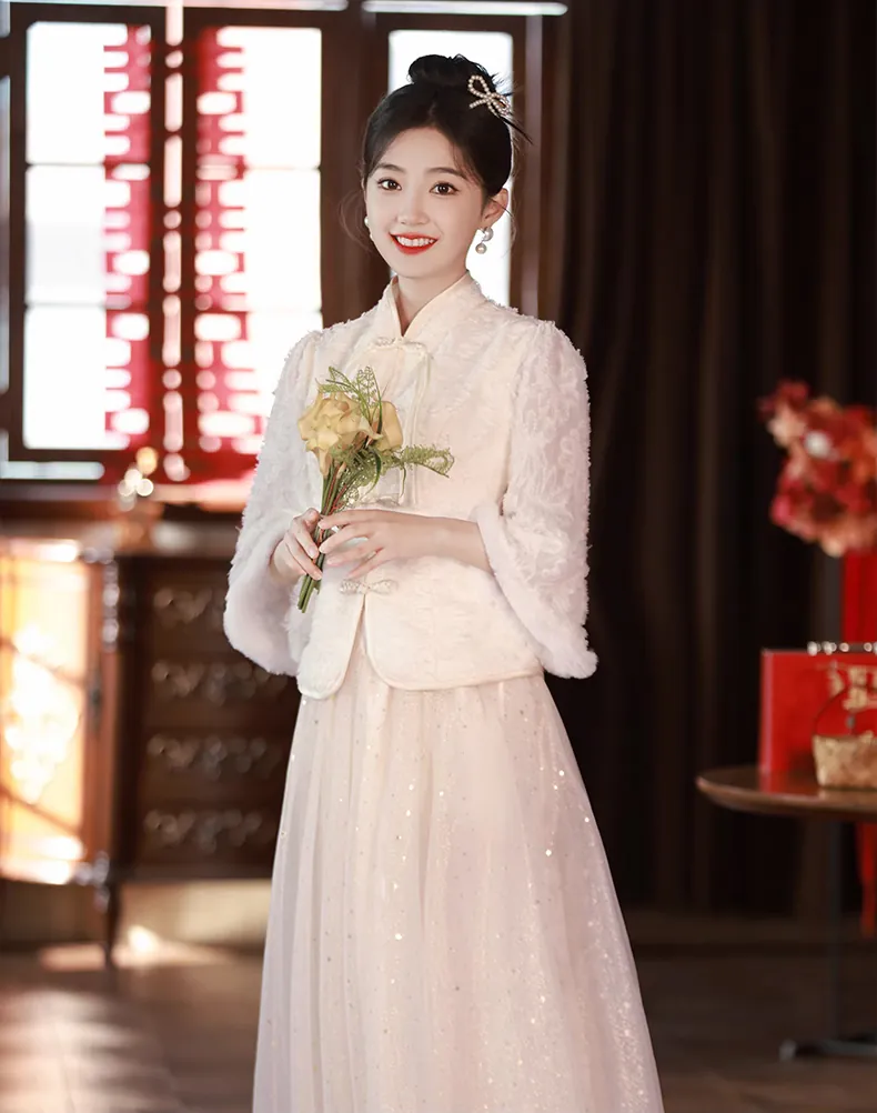 Sweet-Chinese-Style-Long-Sleeve-Warm-Champagne-Bridesmaid-Dress19