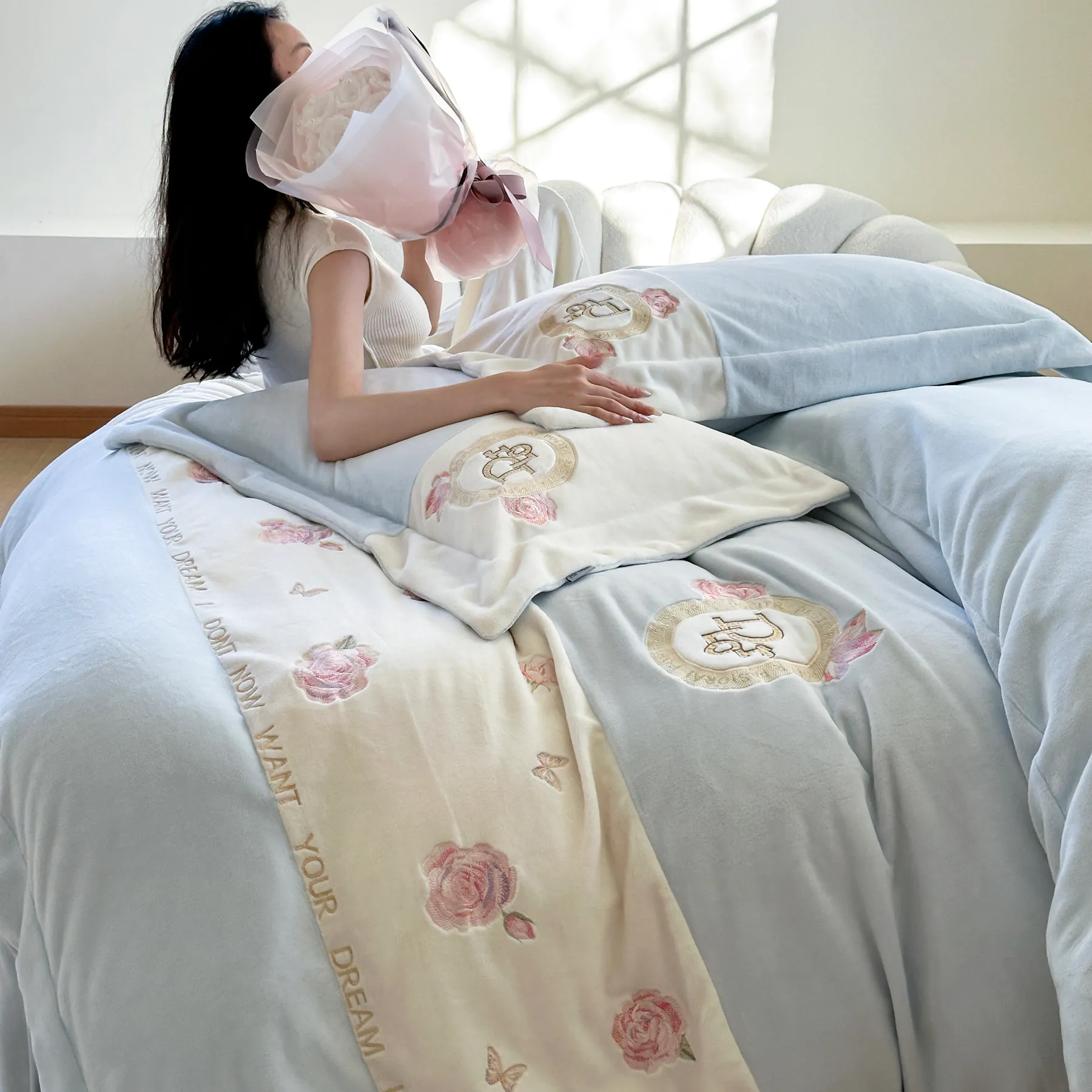 Luxury High Weight 260g Milk Velvet Quilt Cover Bed Sheet 4 Pcs Set05
