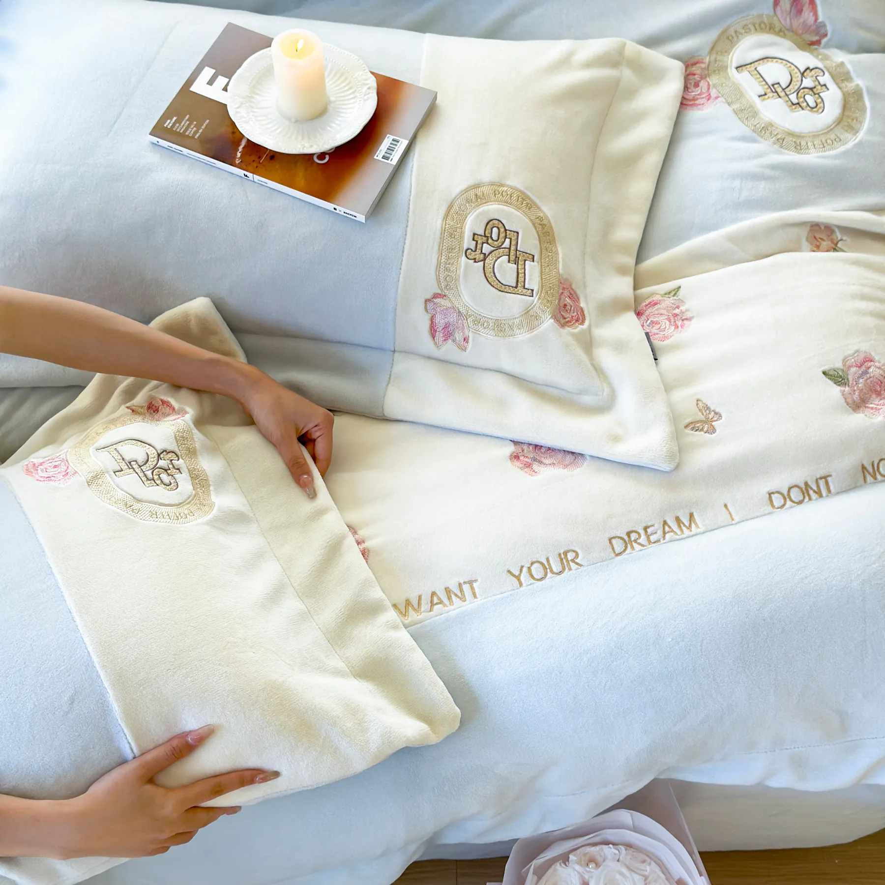 Luxury High Weight 260g Milk Velvet Quilt Cover Bed Sheet 4 Pcs Set06
