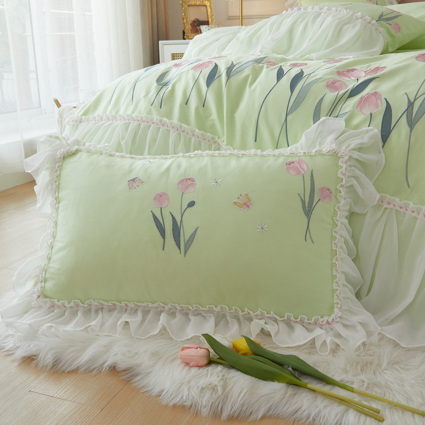 Princess Embroidery Ruffle Lace 100% Cotton Tulip Bedding 4 Pcs Set06