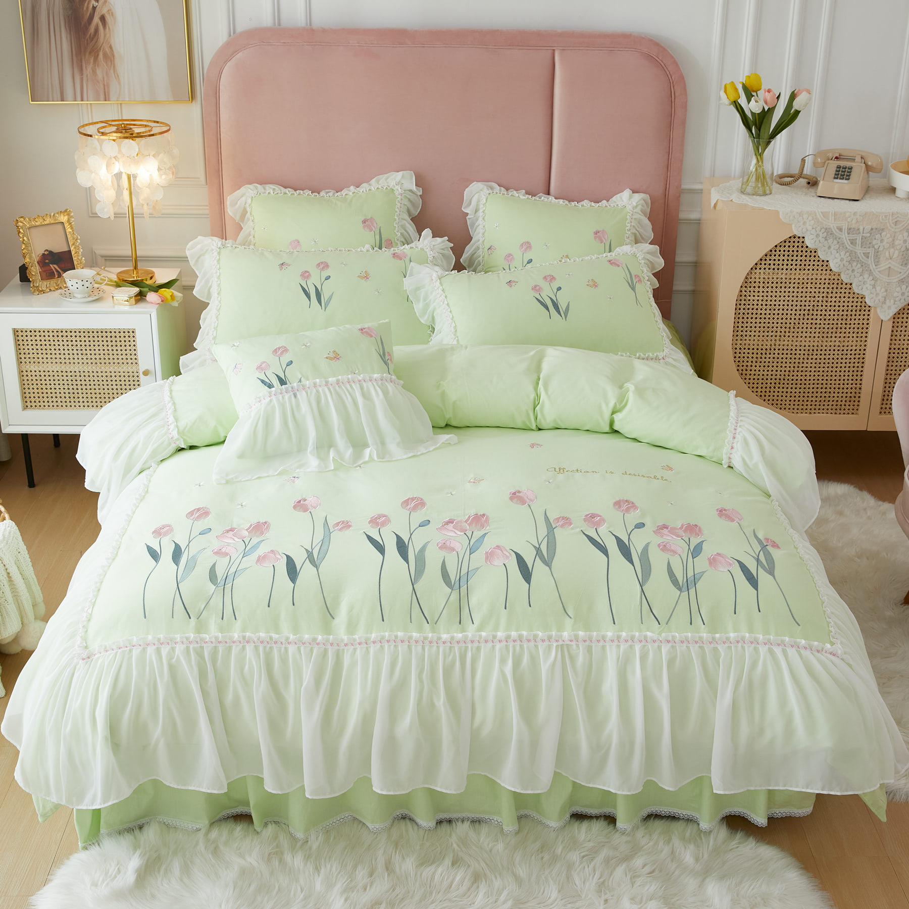 Princess Embroidery Ruffle Lace 100% Cotton Tulip Bedding 4 Pcs Set07