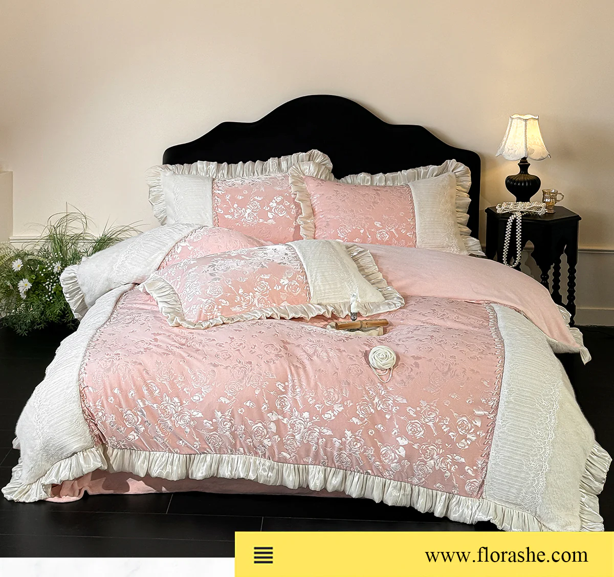 Romantic-French-Court-Style-Embossed-Rose-Floral-Velvet-Bedding-Set19