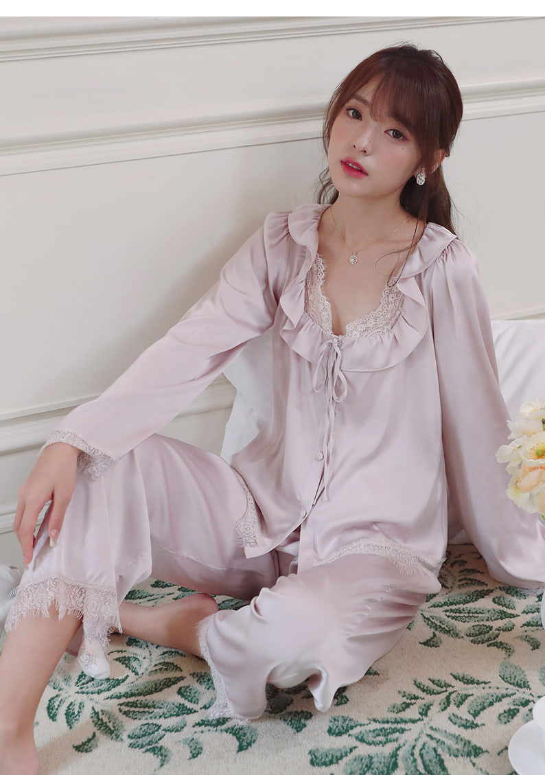 Silk-Satin-Loose-Fit-Lace-Pajama-Set-Sweet-Princess-Style-Sleepwear15.jpg
