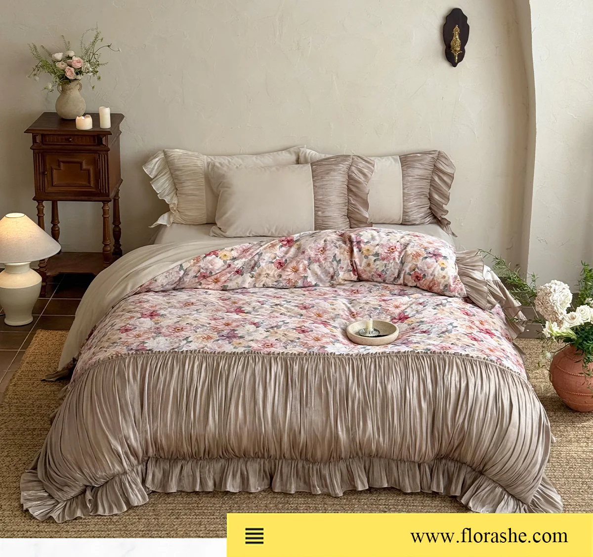 Vintage-French-Court-Rococo-Floral-Print-Pleated-Ruffles-Bedding-Set08