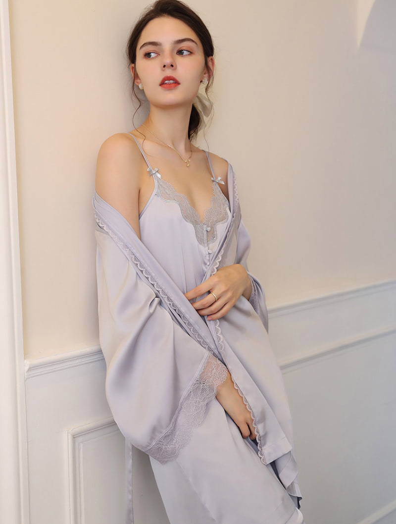 Women’s Romantic Silky Satin Loose Fit Pajama Set Loungewear04