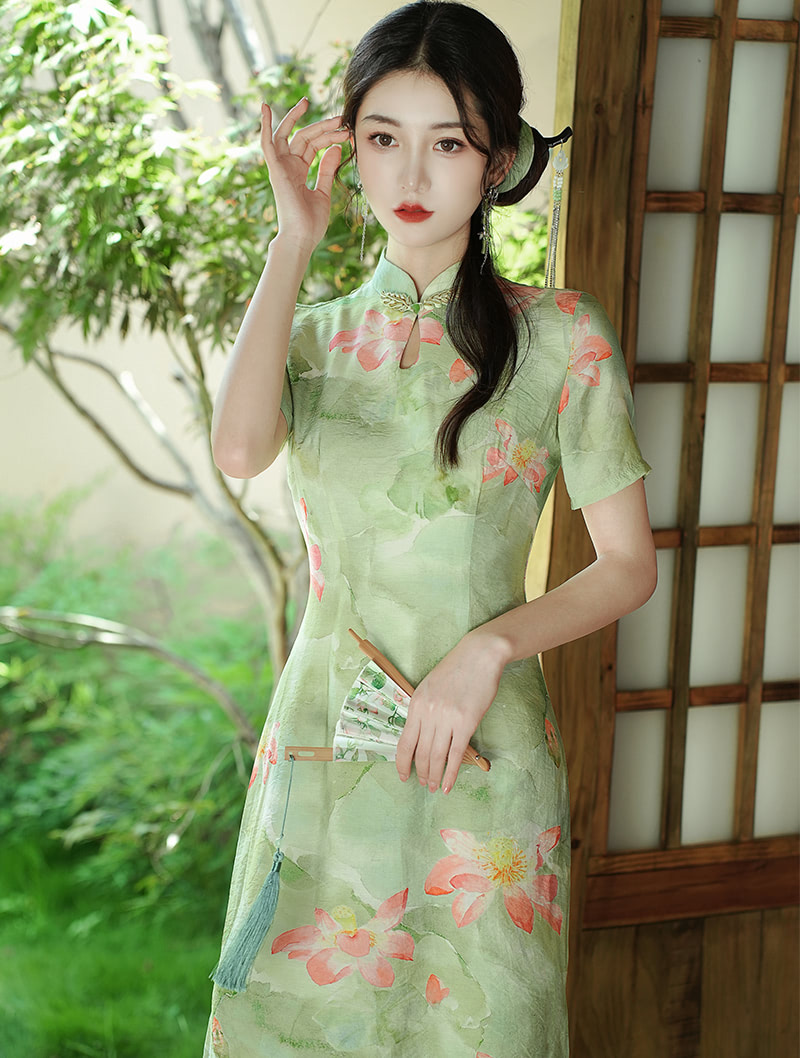 Beauty Chinese Lotus Print Green Split Modern Casual Qipao Dress02