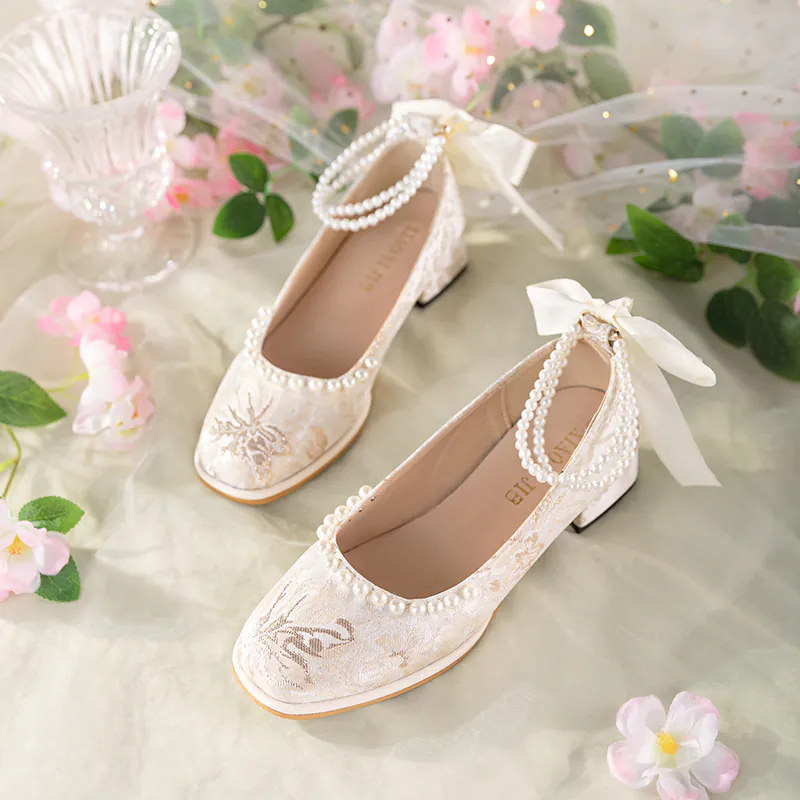 Women's Square Toe Low Block Heel Embroidery Pearl Mary Jane Shoes01