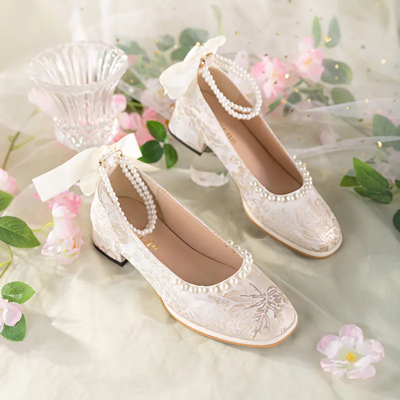 Women's Square Toe Low Block Heel Embroidery Pearl Mary Jane Shoes02