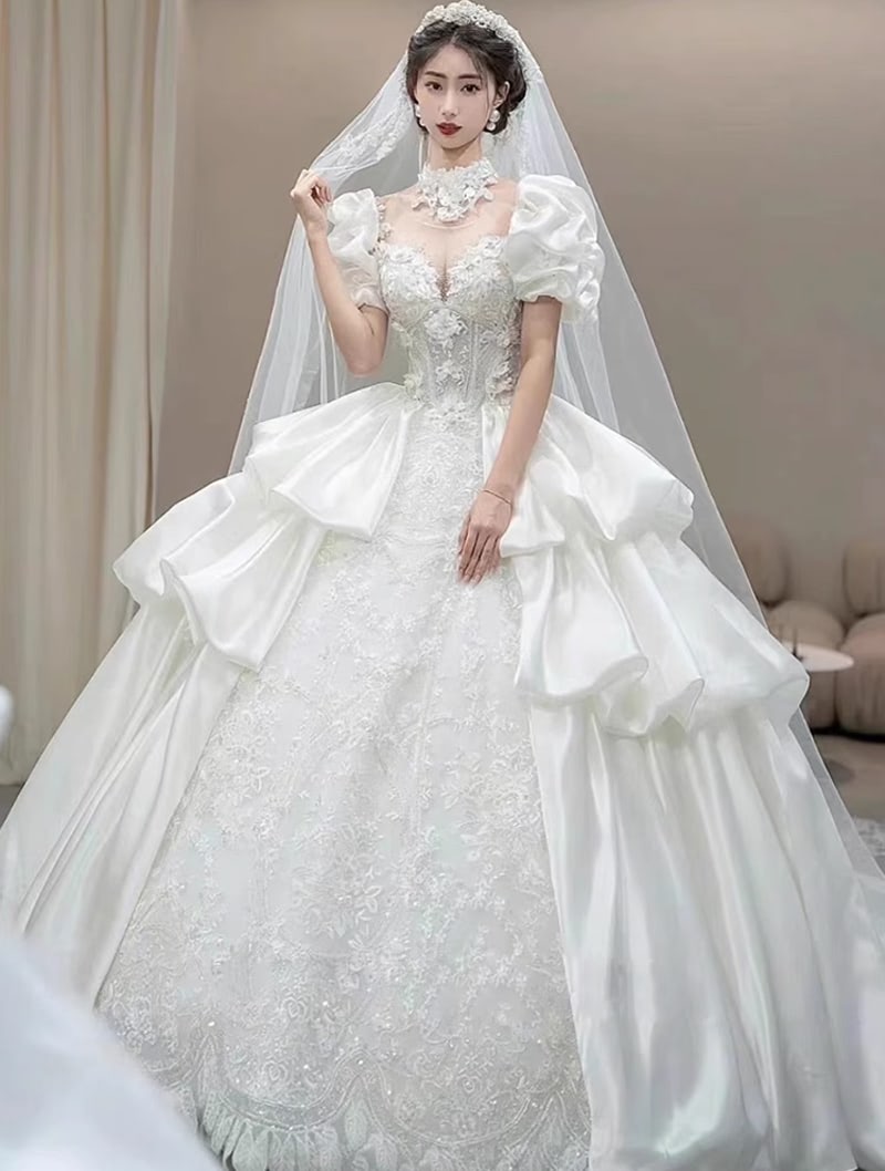 Retro Princess Embroidery Puff Sleeves White Satin Bride Wedding Dress01