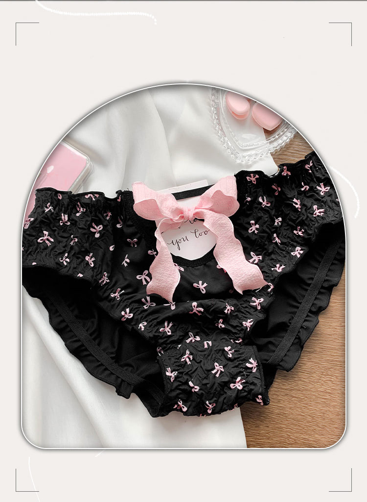 Sweet-and-Cute-Bow-Flower-Printed-Underwear-Mid-Rise-Black-Briefs09
