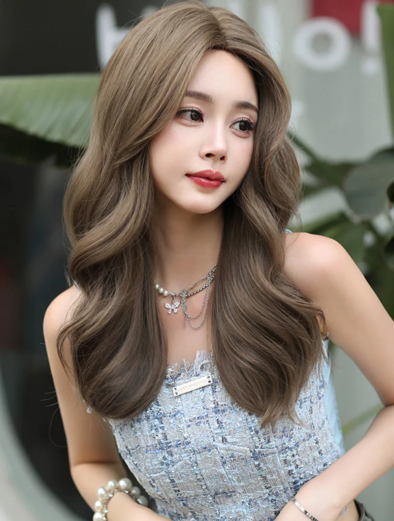 Ladies Synthetic Natural Center Part Light Brown Long Wavy Hair Wig01