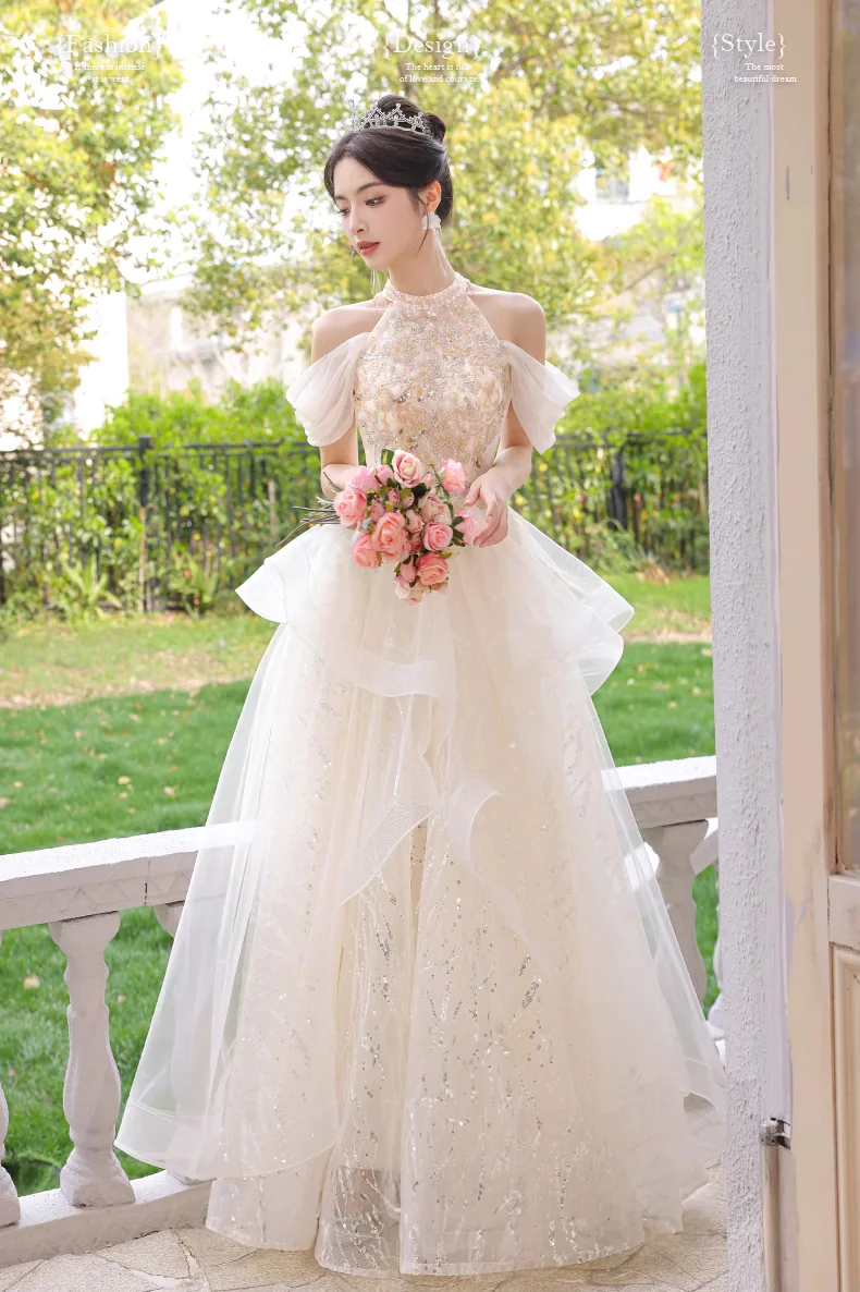 Sweet-Princess-Champagne-Halter-Embroidery-Formal-Evening-Dress06