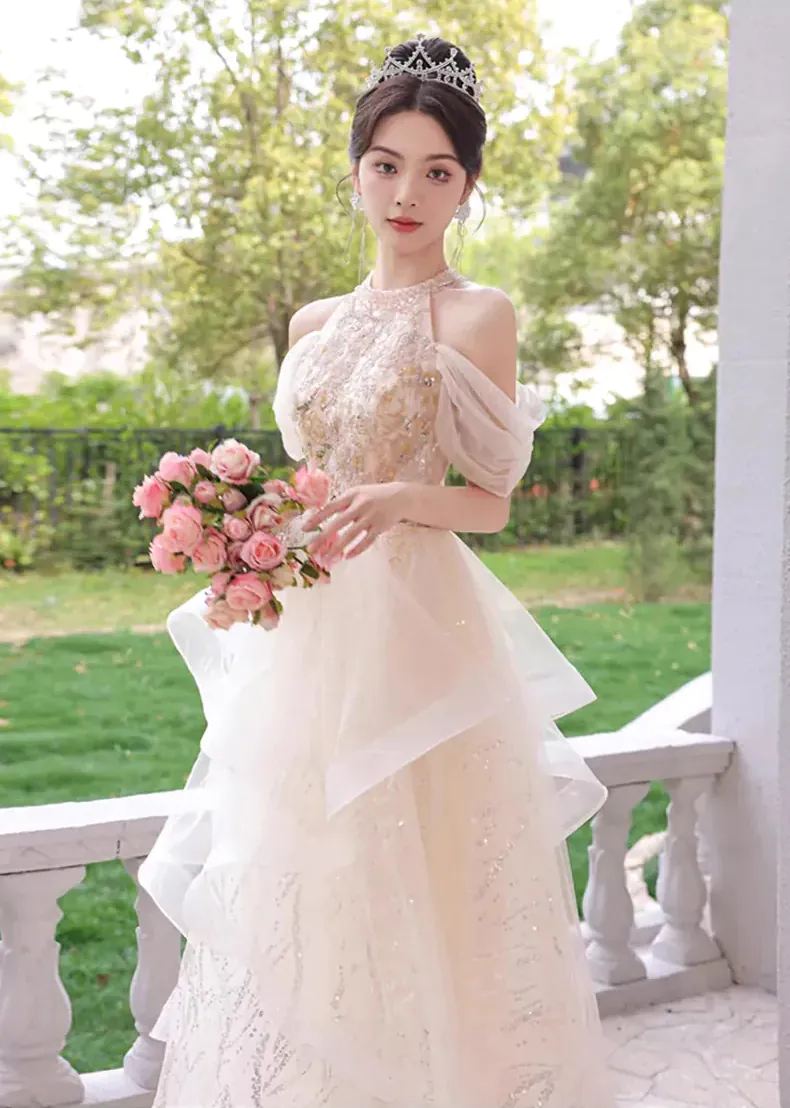 Sweet-Princess-Champagne-Halter-Embroidery-Formal-Evening-Dress12