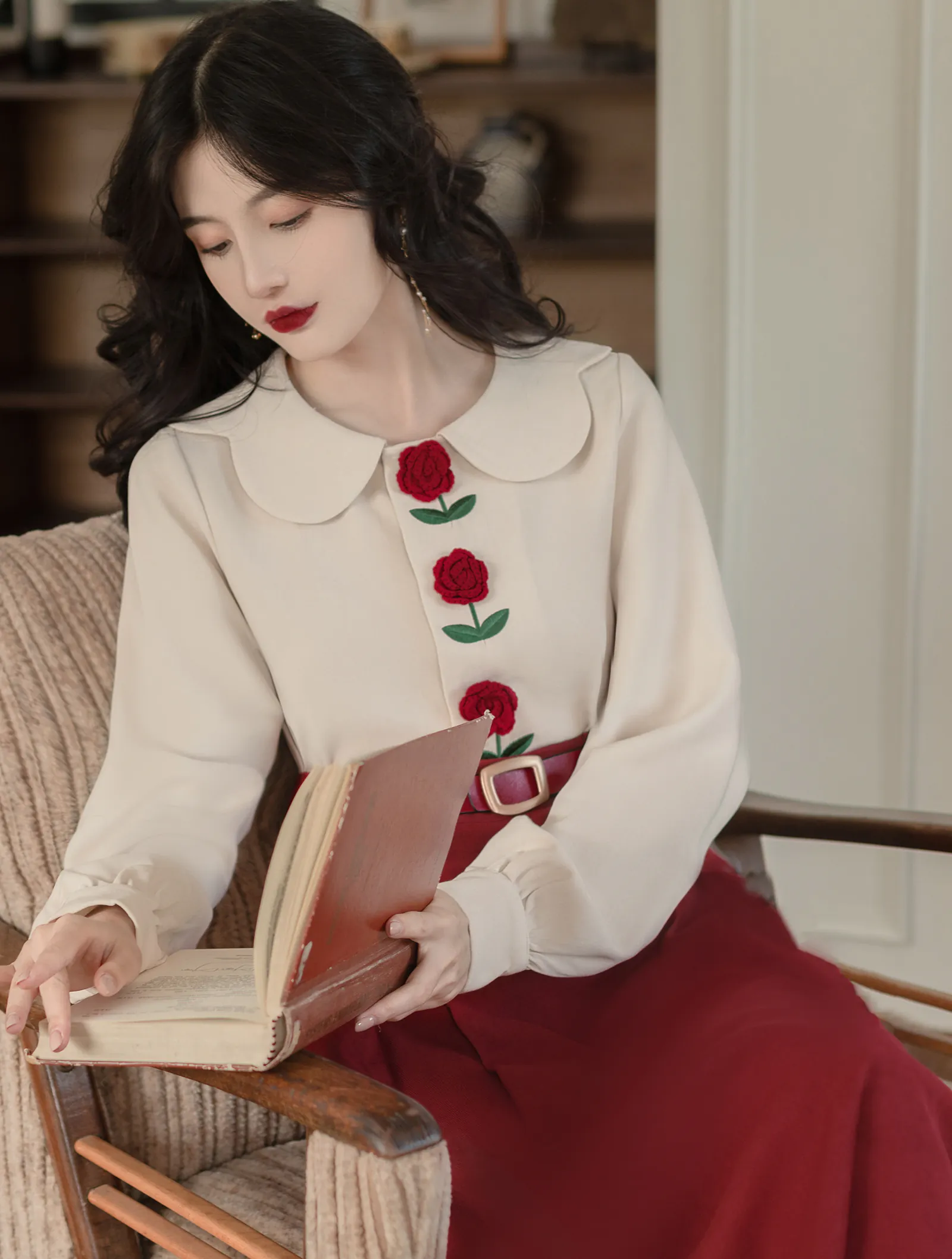 Retro Rose Floral Embroidery Doll Neck Top with Red Skirt Casual Suit01