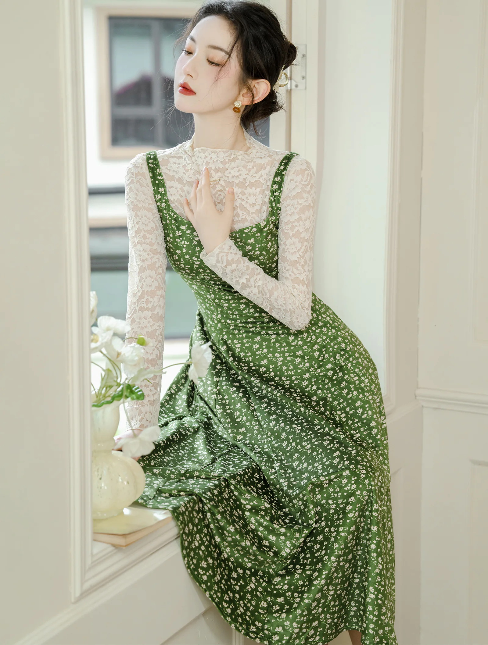 Cottagecore Lace Top with Green Floral Velvet Slip Casual Dress Suit02