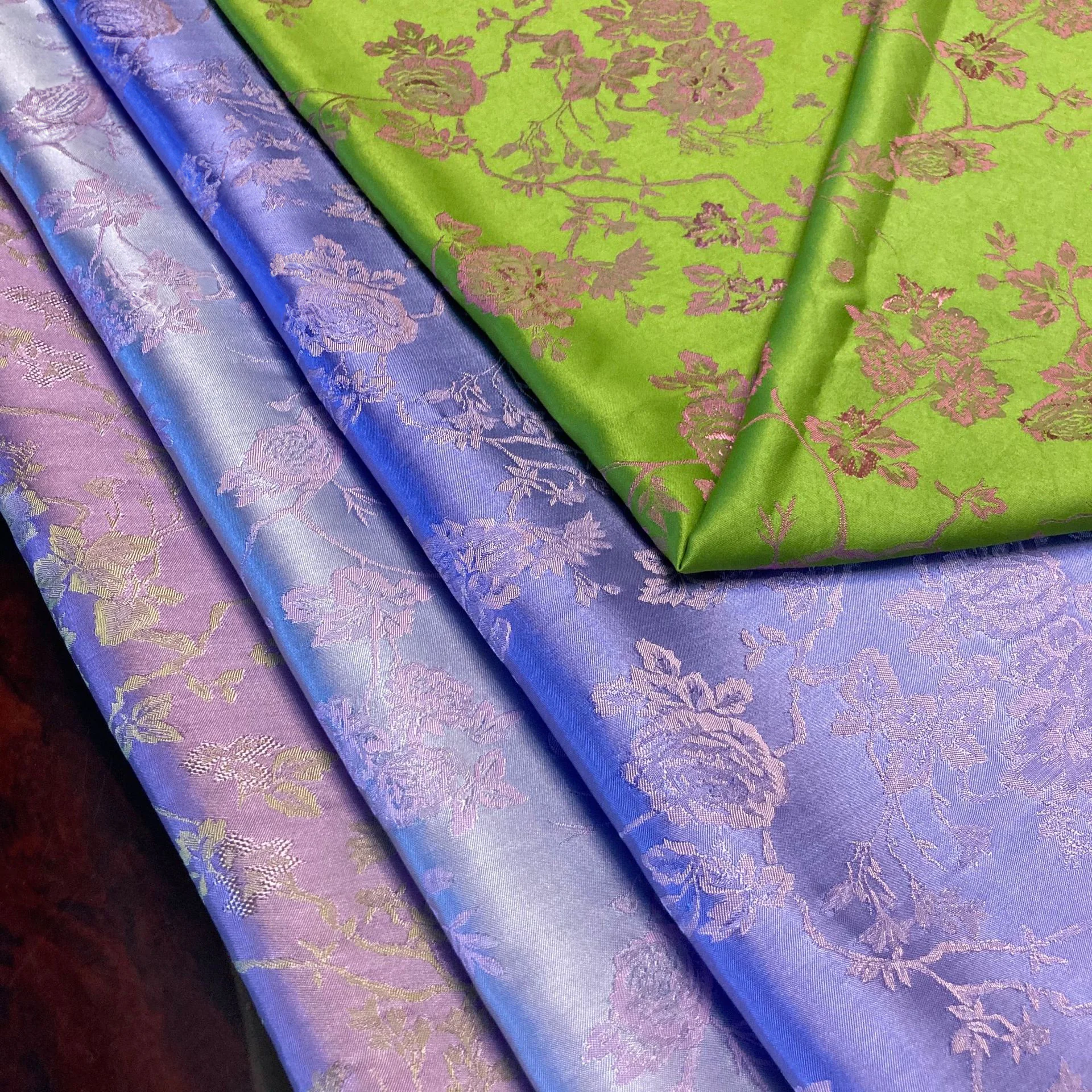 Dual Color Jacquard Satin Crafts Fabric with Flower Branch Pattern02