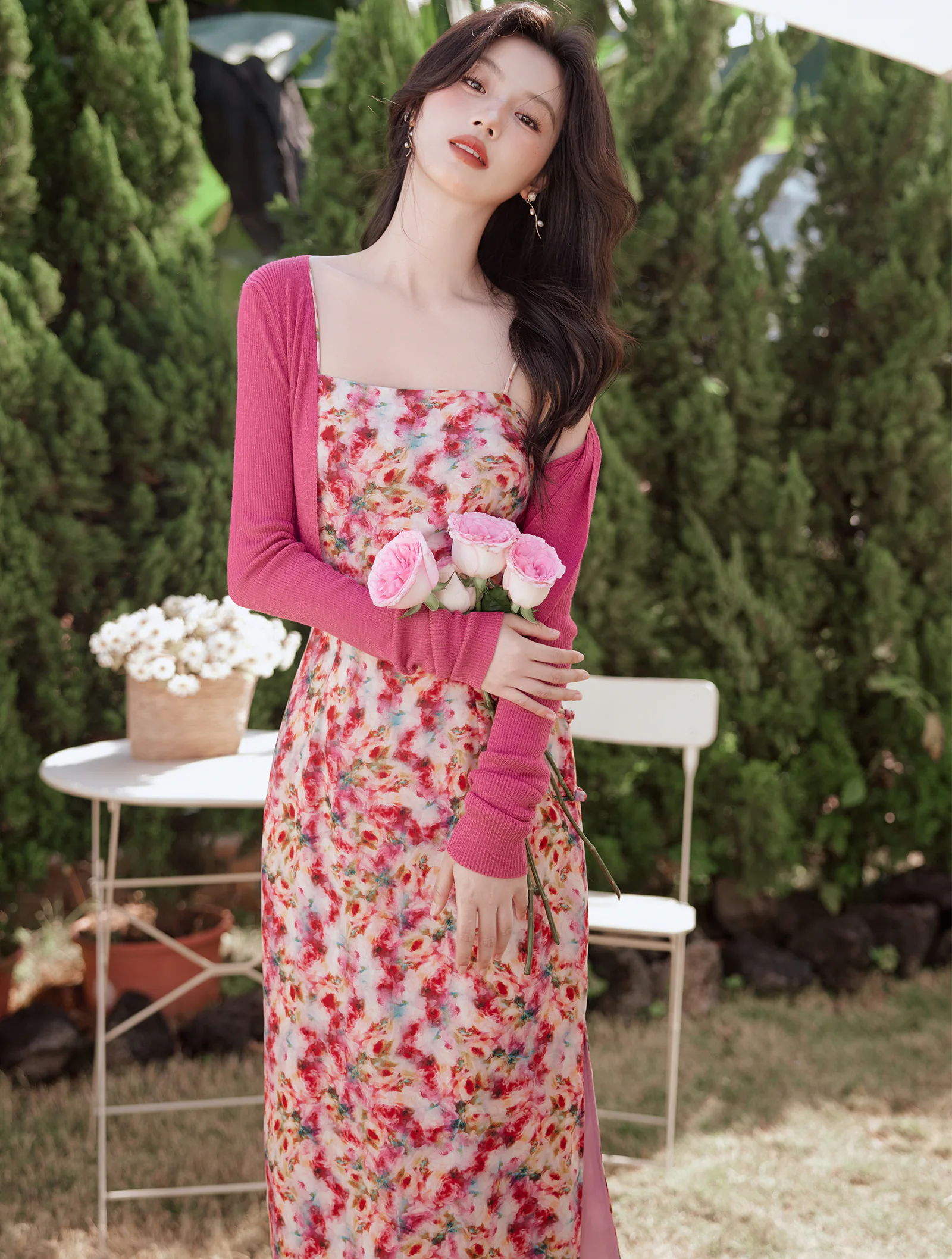 Romantic Red Floral Oil Painting Casual Slip Dress with Cardigan Suit02
