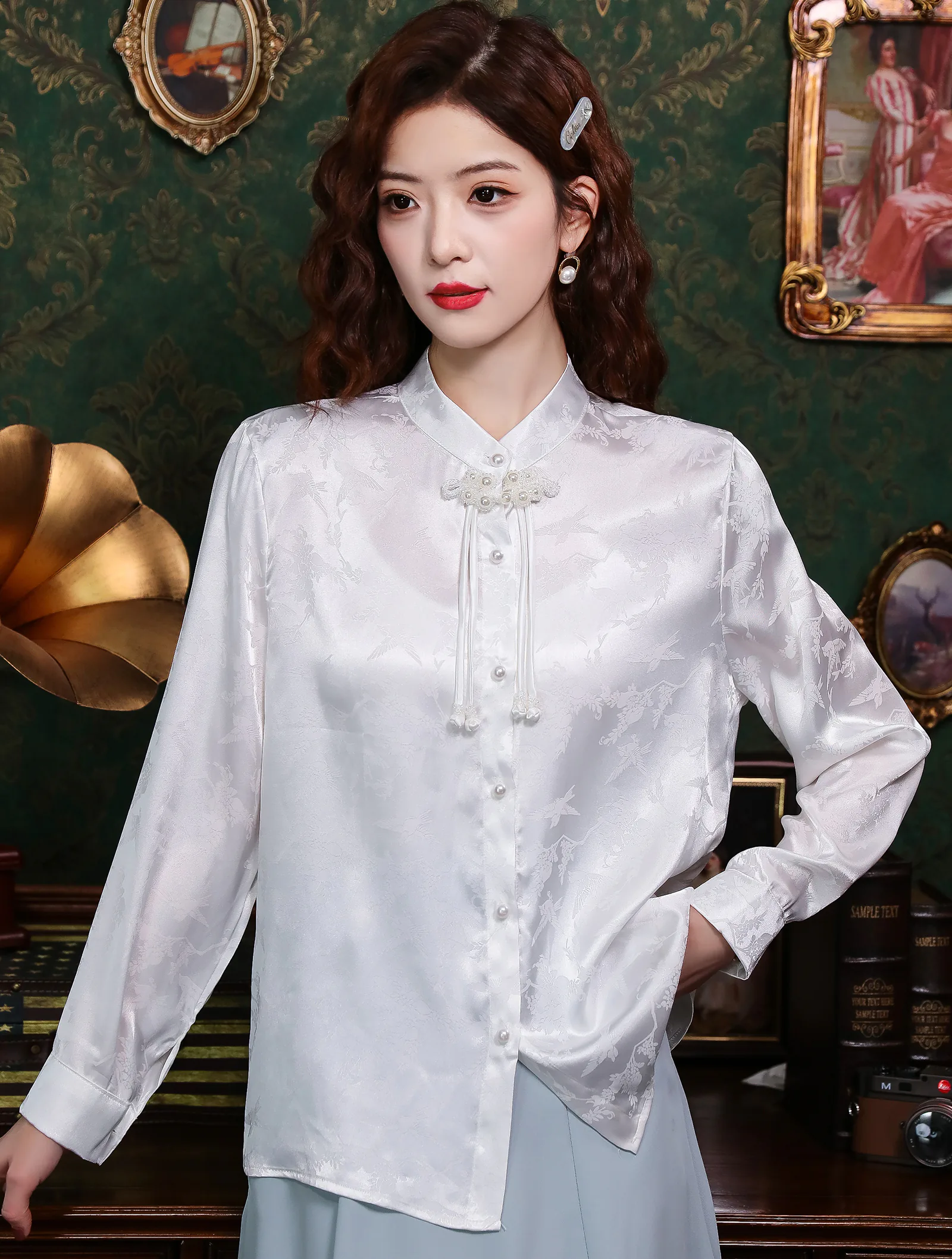 Women's Delicate White Jacquard Long Sleeve Plus Size Casual Shirt01