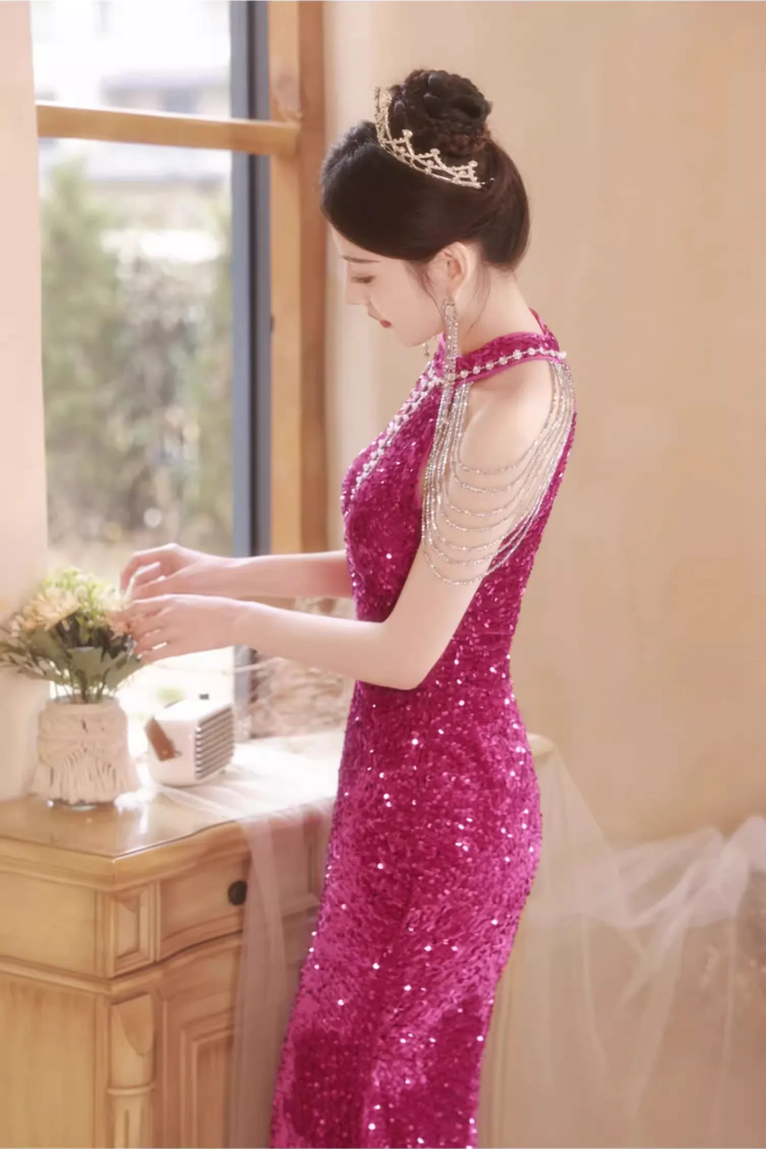 Elegant-Hot-Pink-Sparkly-Halter-Tassel-Mermaid-Evening-Dress-Ball-Gown12