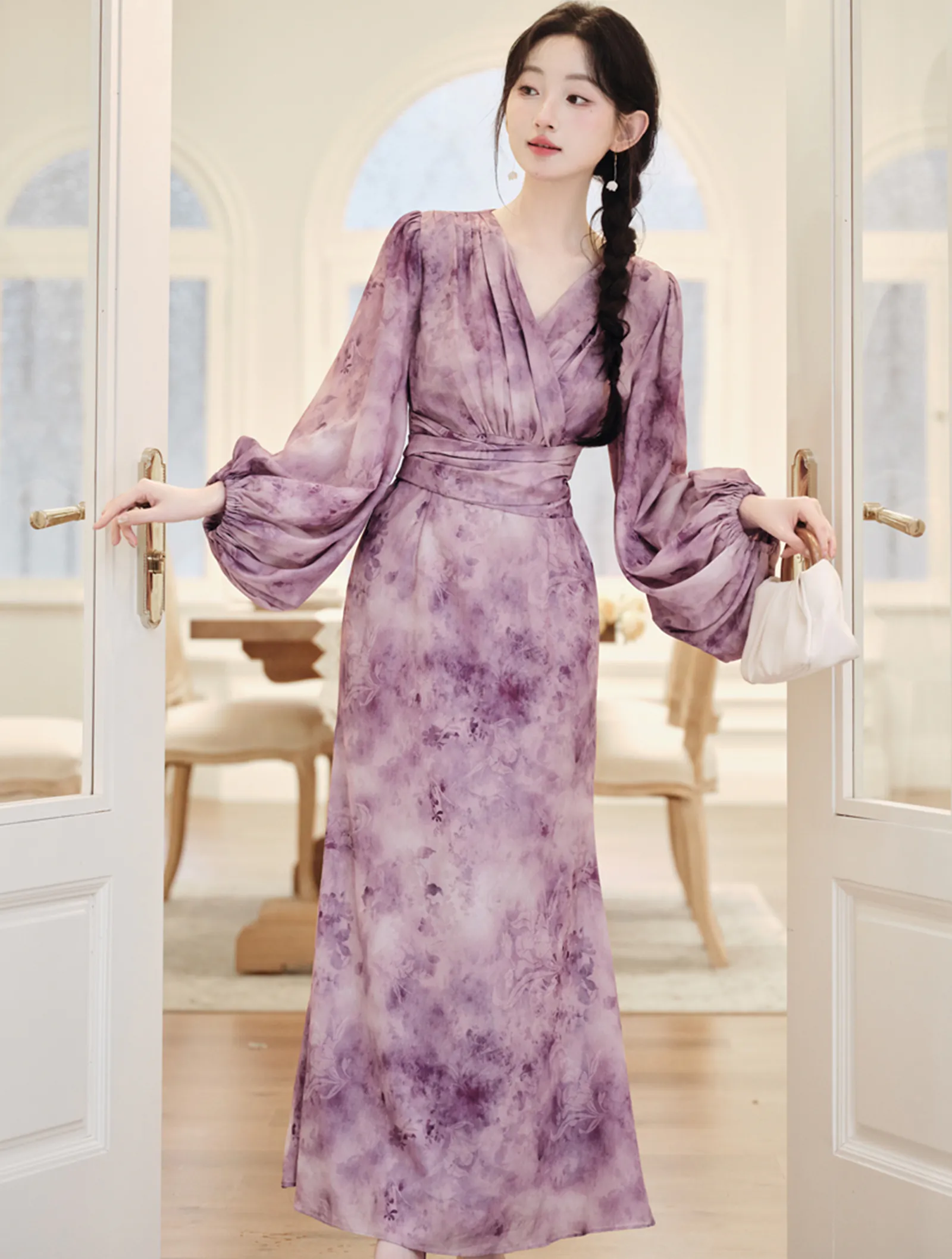 Chic Purple Tie-Dye Cross V-Neck Flowy Summer Dress with Lantern Sleeves05 Chic Purple Tie Dye Cross V Neck Flowy Summer Dress with Lantern Sleeves05