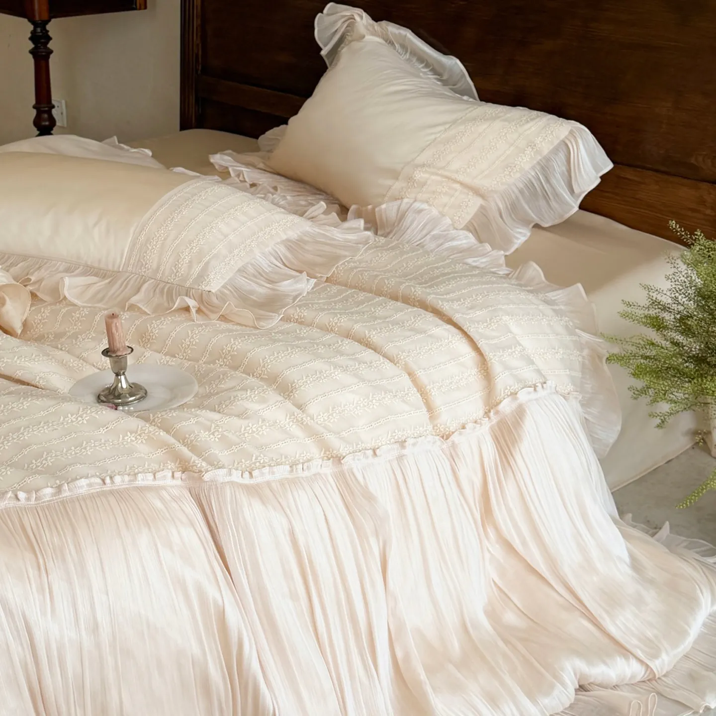 French Haute Couture Soft Cream 50s Cotton Crinkle Chiffon Duvet Cover Set03 French Haute Couture Soft Cream 50s Cotton Crinkle Chiffon Duvet Cover Set03