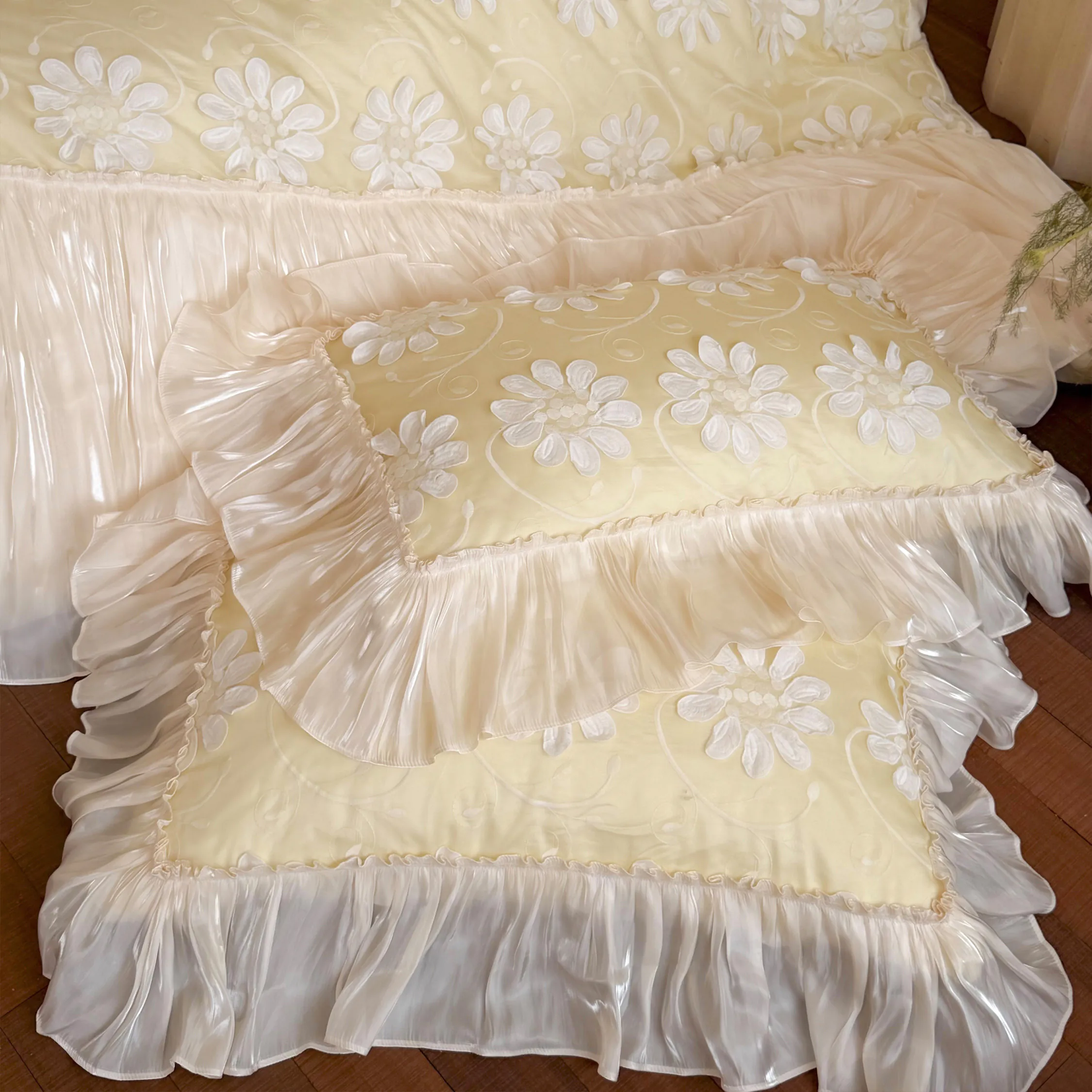Romantic 3D Flowers Lace Ruffles 100S Tencel Cotton Comforter Cover Set06 Romantic 3D Flowers Lace Ruffles 100S Tencel Cotton Comforter Cover Set06
