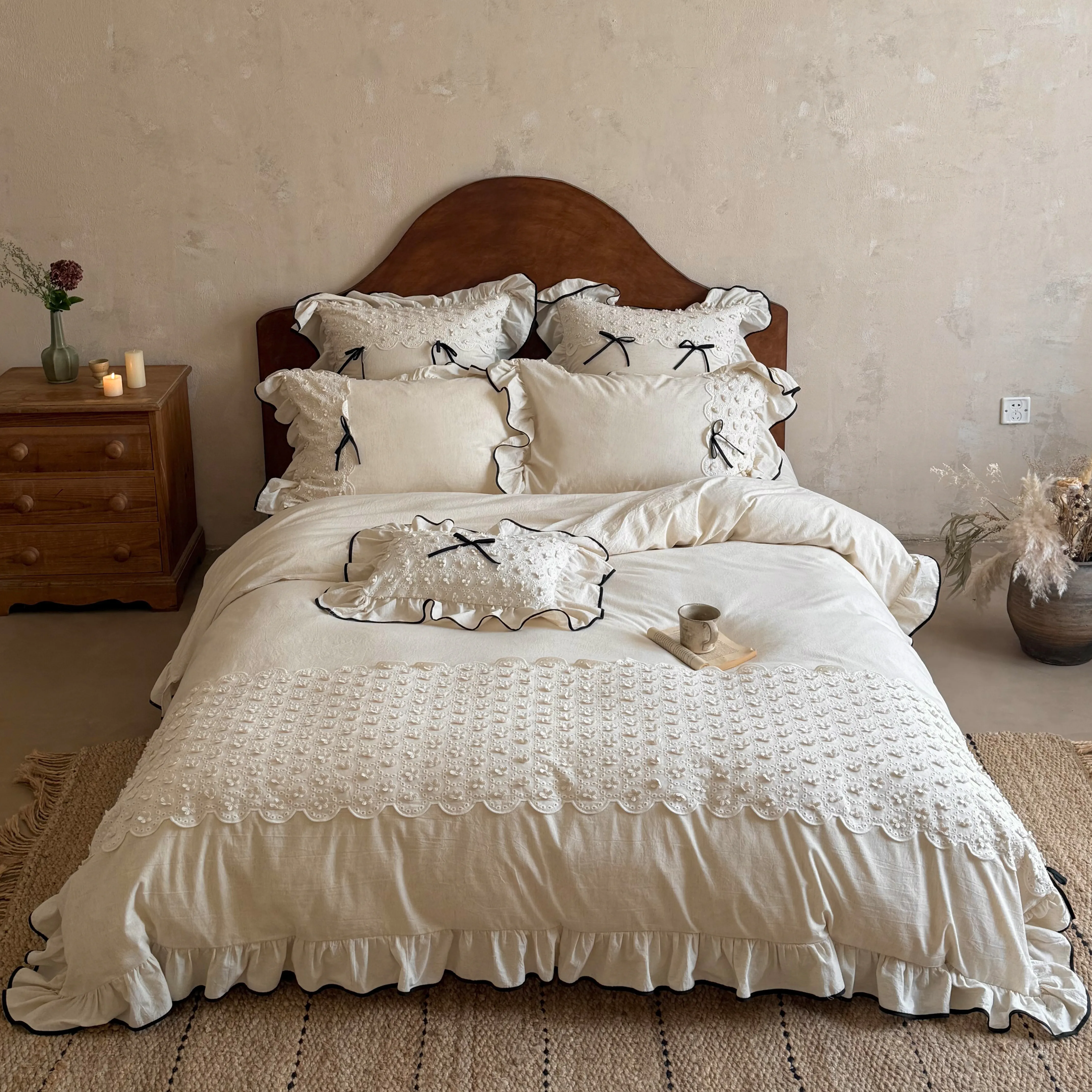 Soft Farmhouse Floral Eyelet Embroidery Ruffle Cotton Linen Bedding Set01