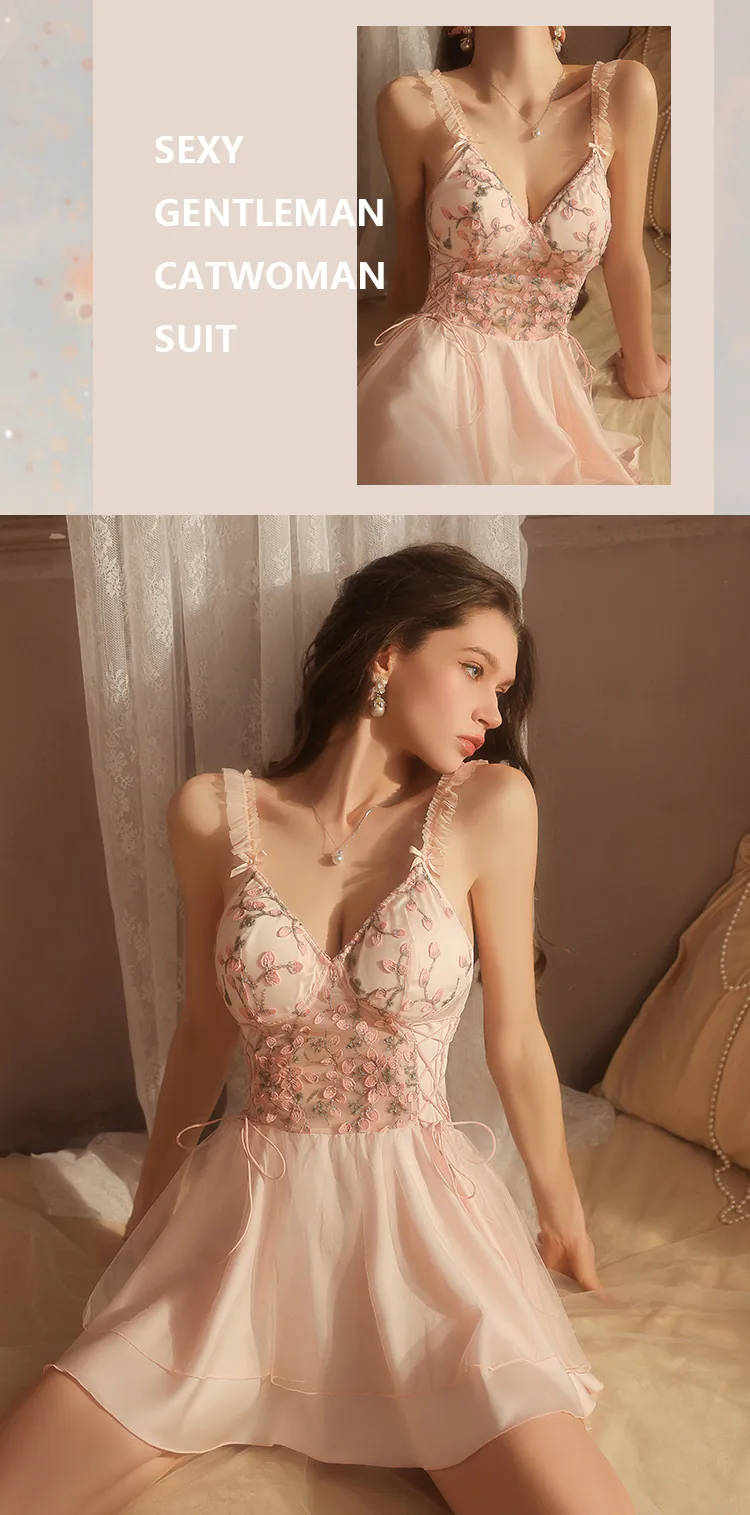 Sweet-Deep-V-Floral-Embroidered-Lace-Spaghetti-Strap-Nightgown14