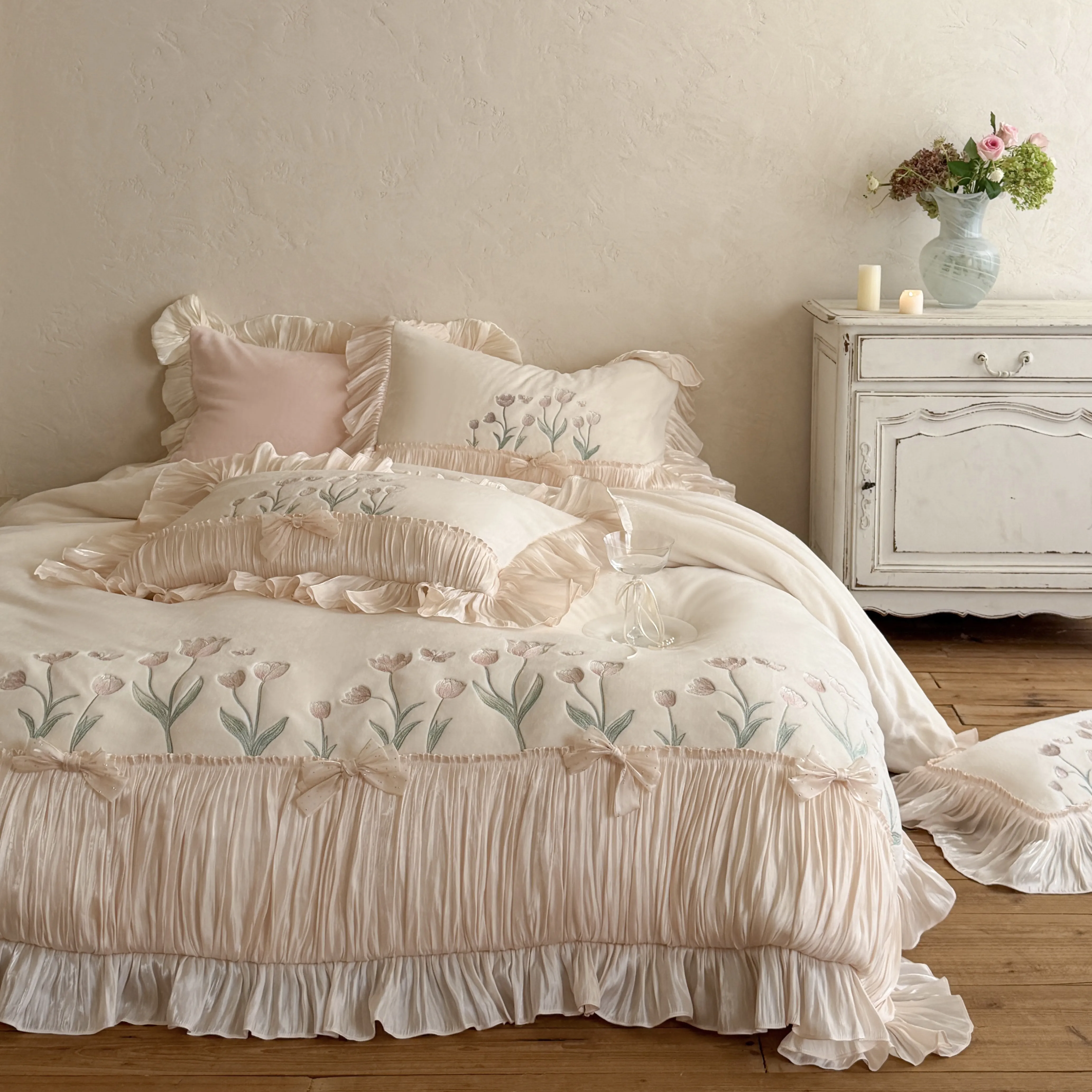 Coquette Pink Tulip Embroidered Winter Warm 230g Milk Velvet Duvet Cover Set03 Coquette Pink Tulip Embroidered Winter Warm 230g Milk Velvet Duvet Cover Set03