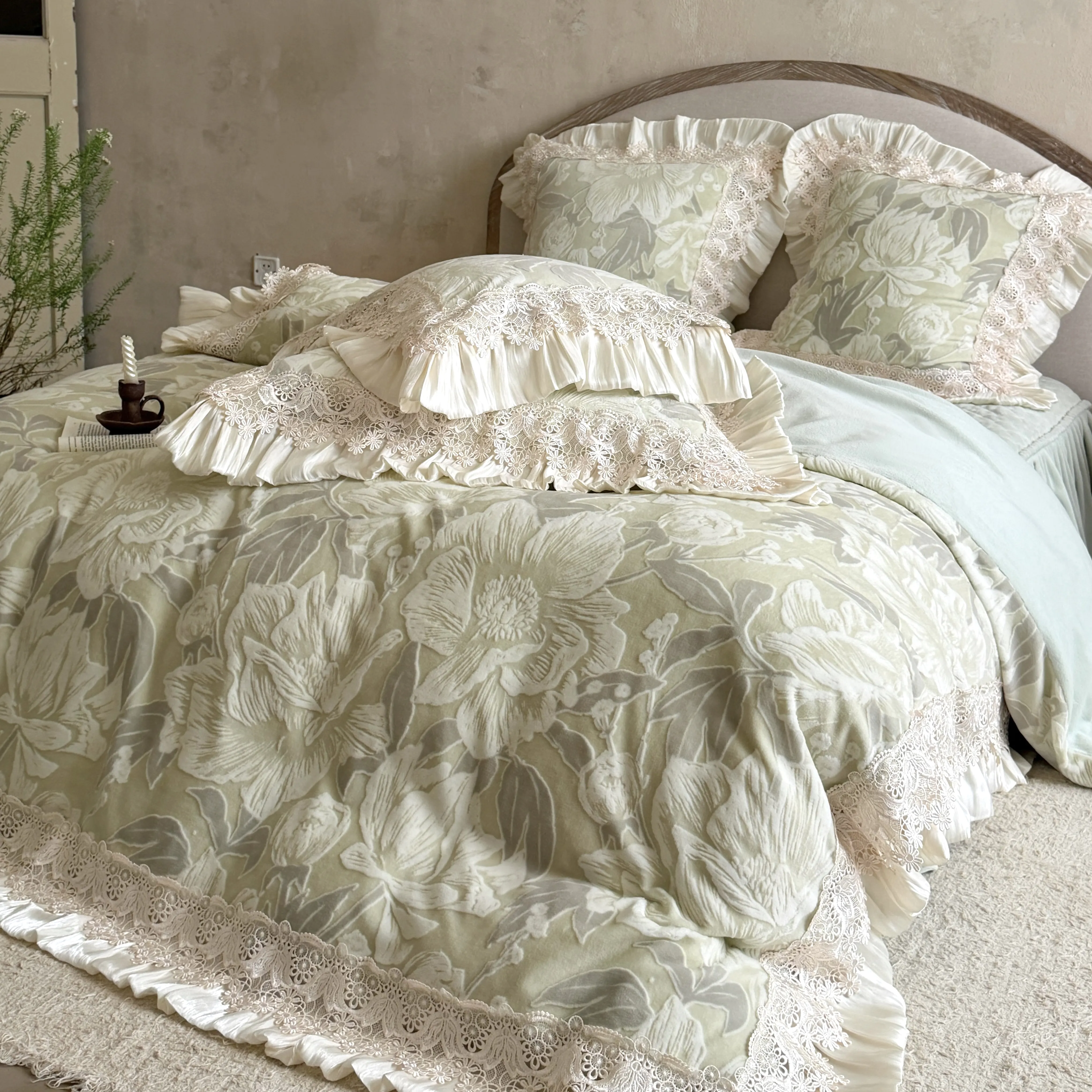 Vintage 3D Carved Peony Floral Winter Milk Velvet Fleece Duvet Cover Set02