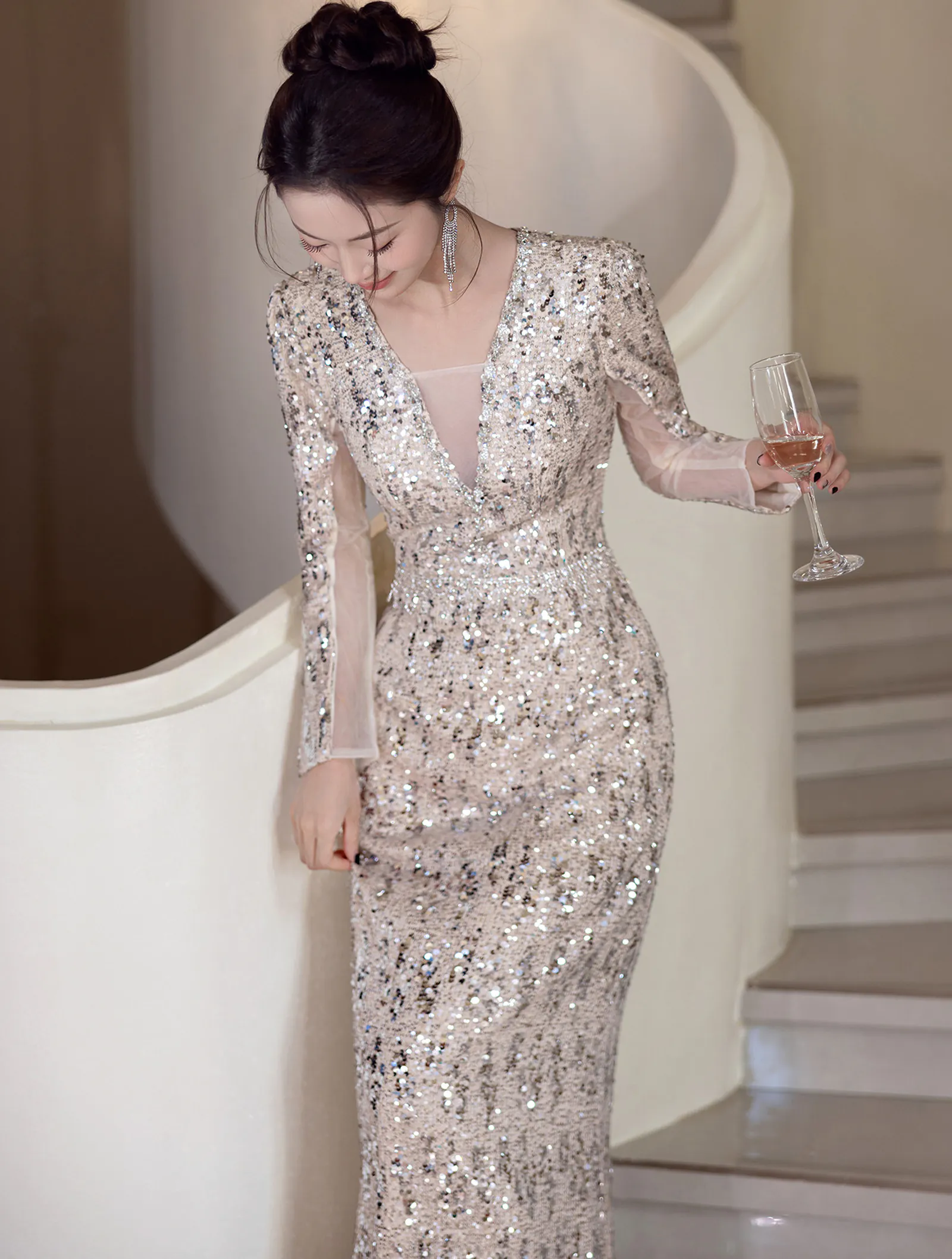 Shimmering Silver Sequin Long Sleeve V-Neck Mermaid Evening Gown05 Shimmering Silver Sequin Long Sleeve V Neck Mermaid Evening Gown05