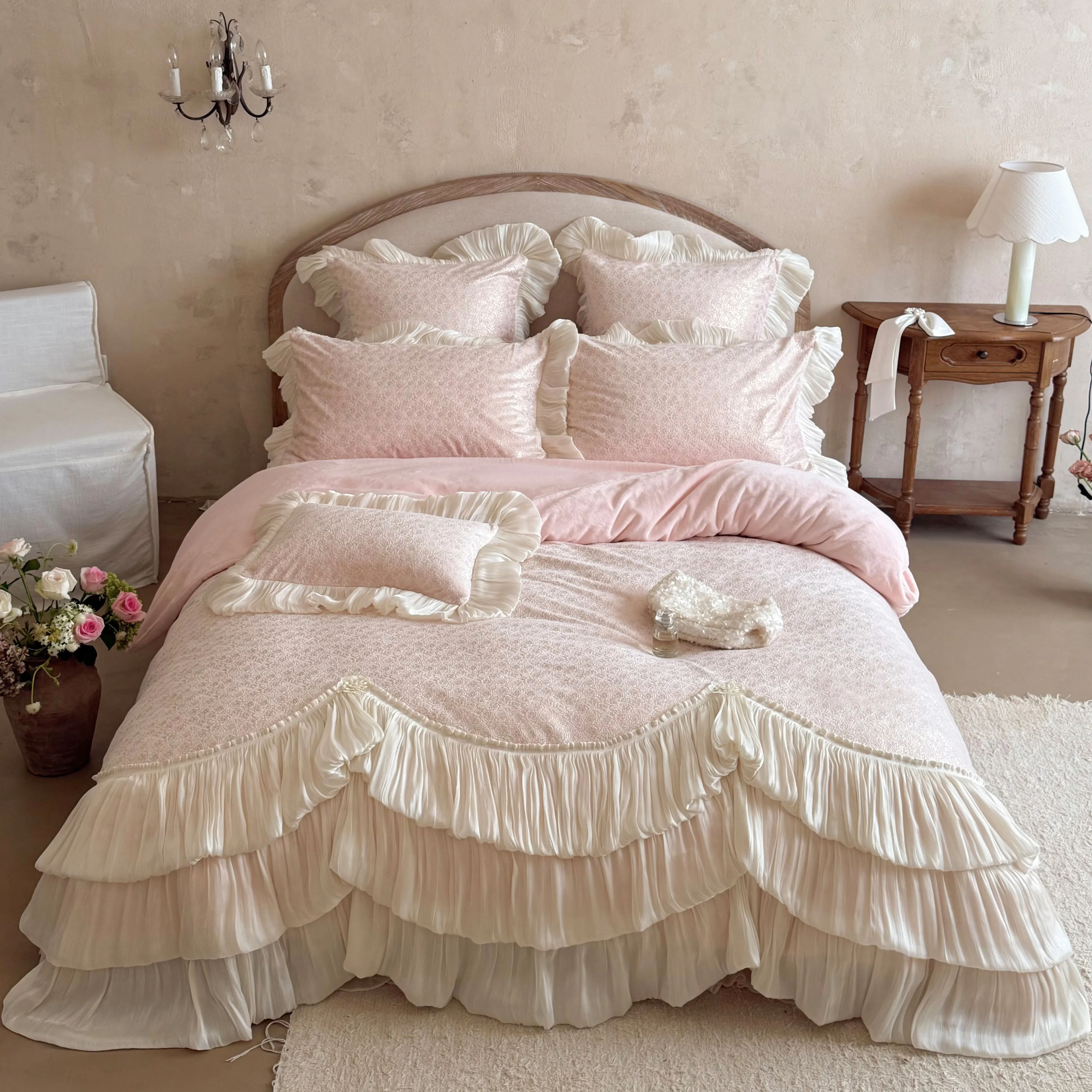 Victorian Style Soft Shimmer Fleece Milk Velvet Winter Warm Bedding Set01