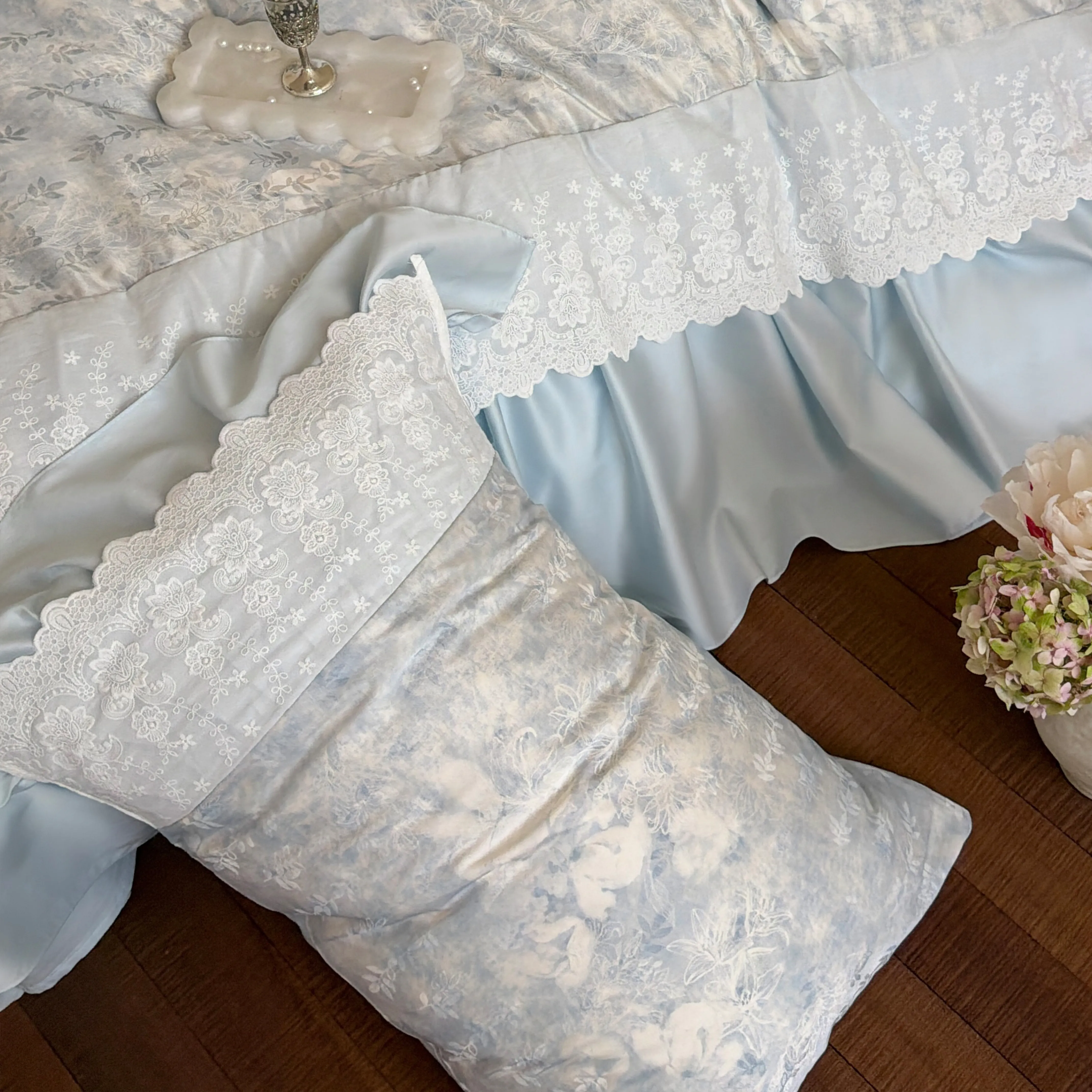 Vintage Light Blue Botanical Floral Print 100S Cotton 4-Piece Bedding Set06 Vintage Light Blue Botanical Floral Print 100S Cotton 4 Piece Bedding Set06